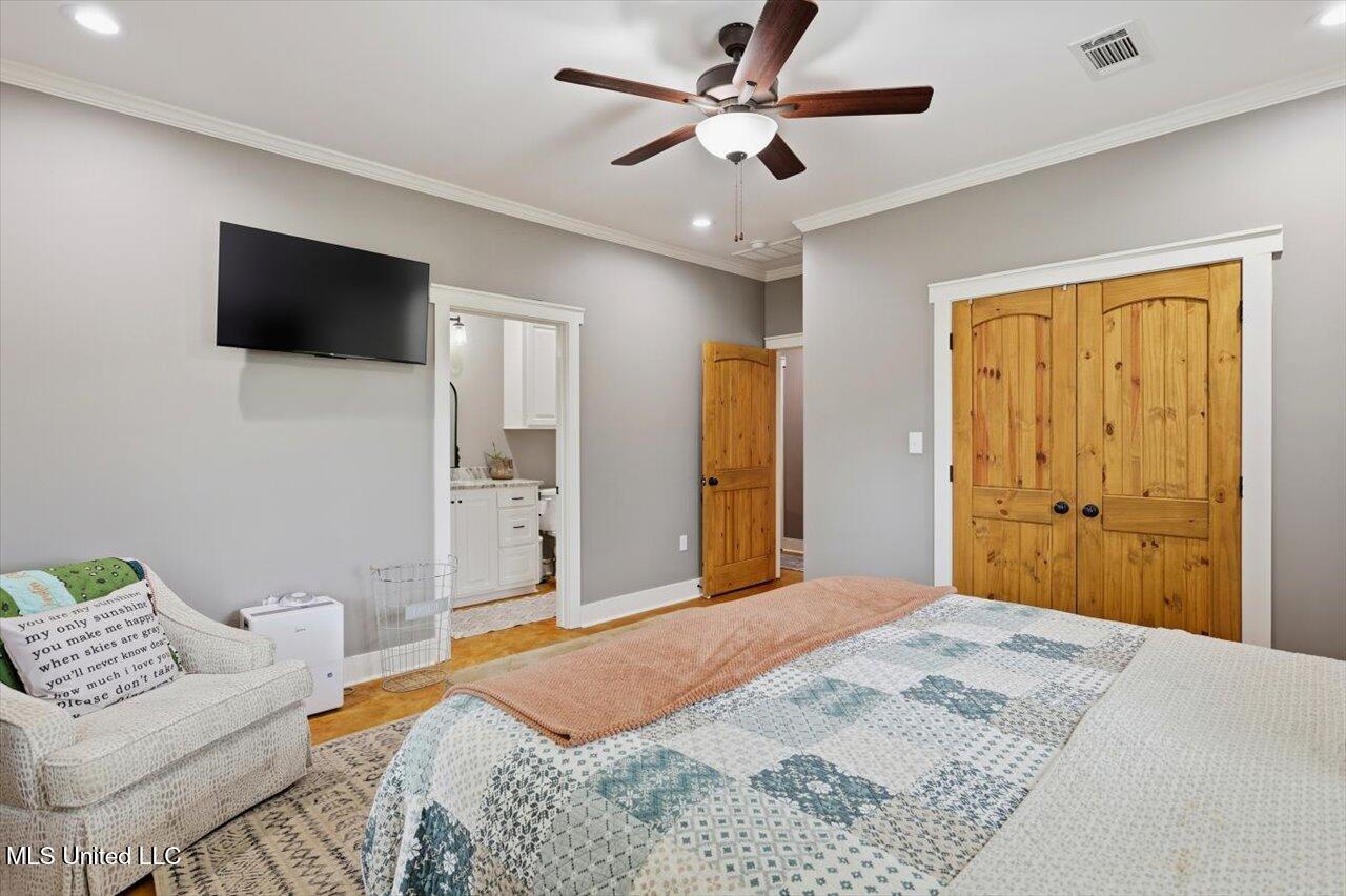 389 Moss Road Property Photo 15
