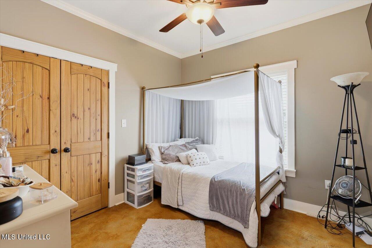 389 Moss Road Property Photo 16