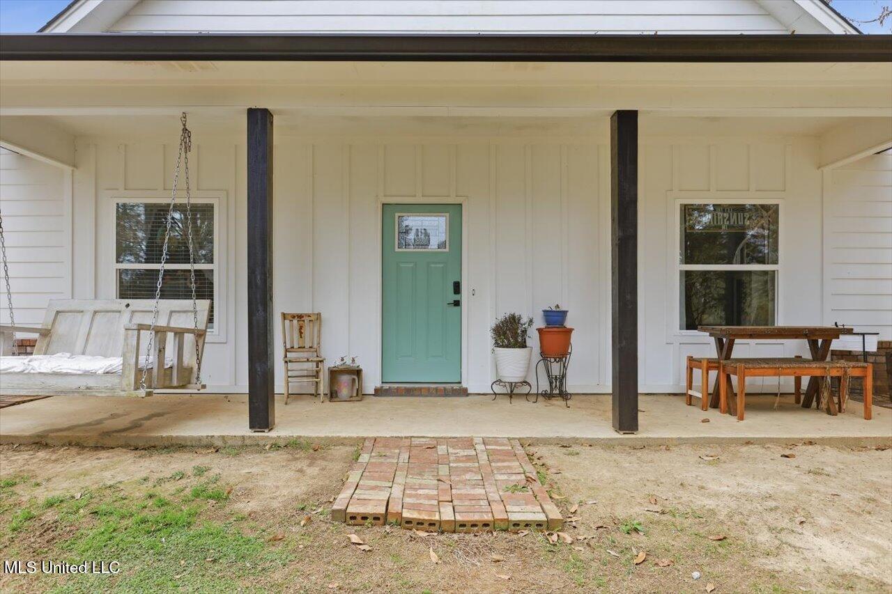389 Moss Road Property Photo 45
