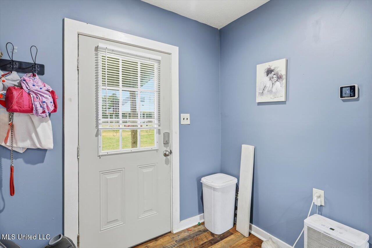 389 Moss Road Property Photo 46