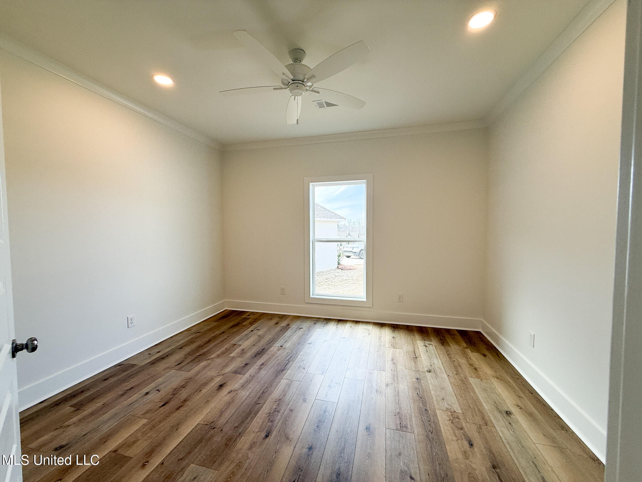 346 Oakville Circle Property Photo 26