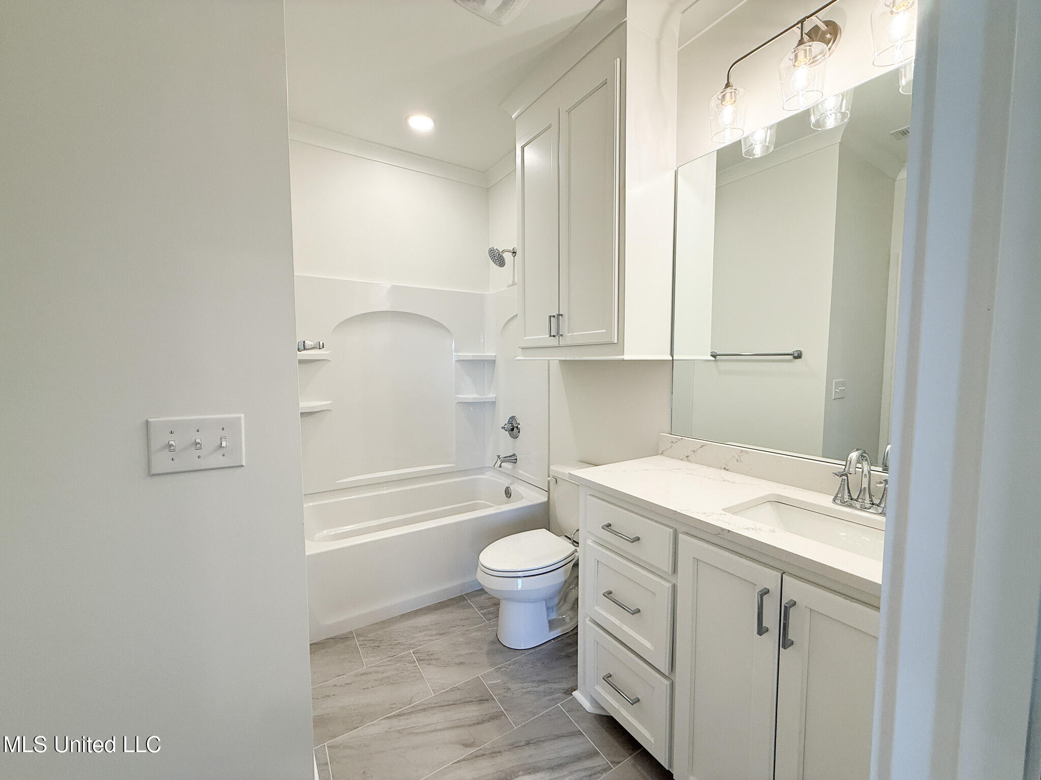346 Oakville Circle Property Photo 33