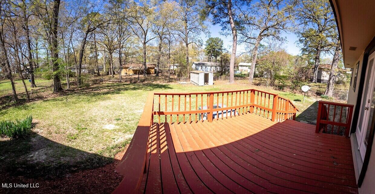 282 Marilyn Drive Property Photo 12