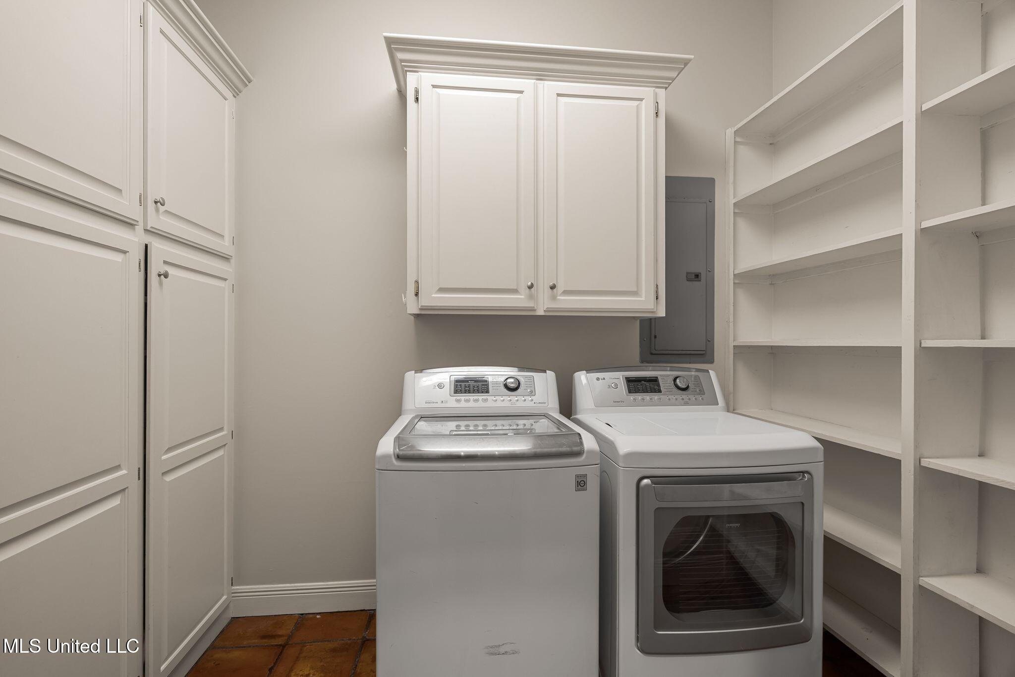 9 N Heron Cove Property Photo 17