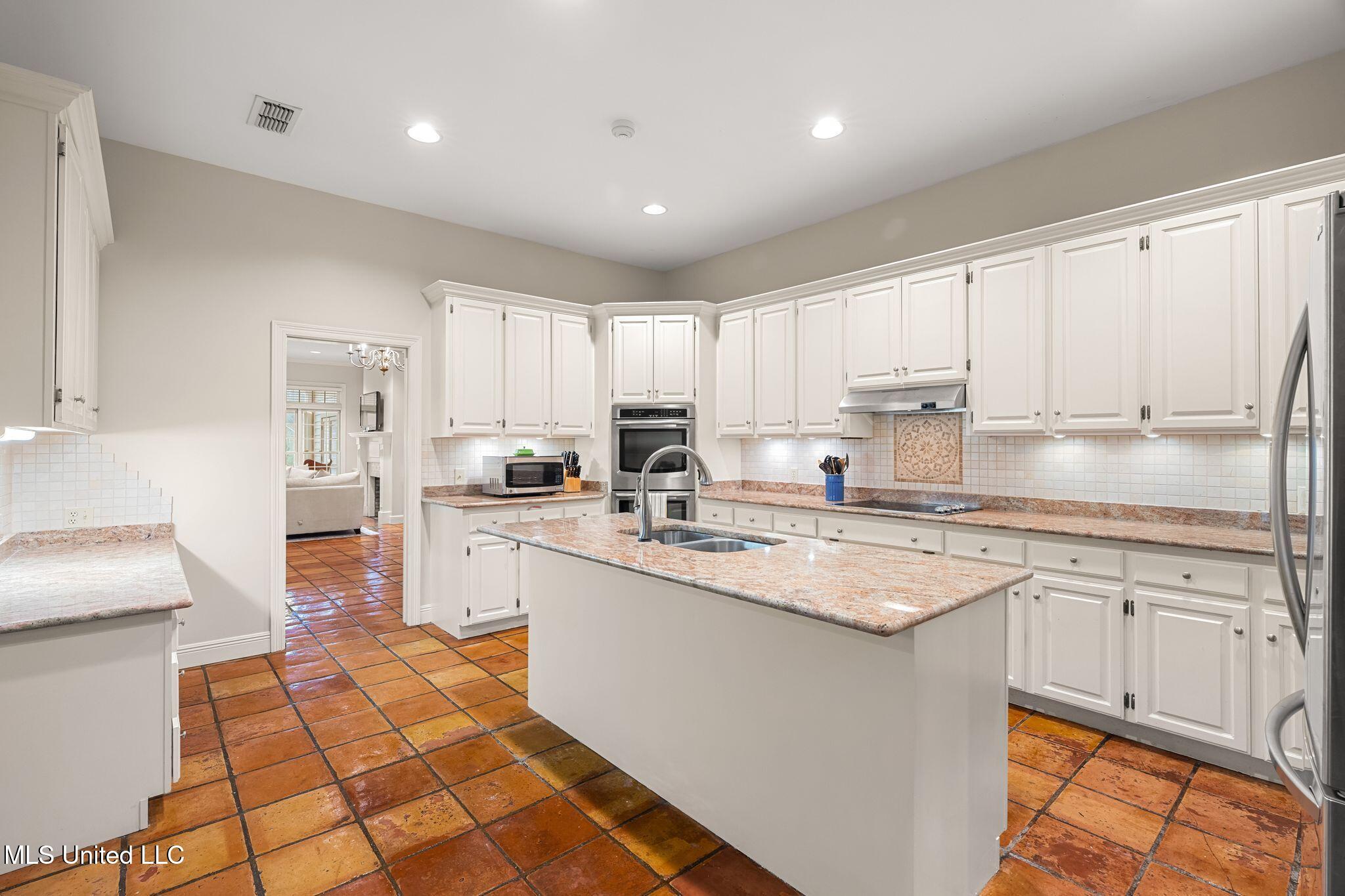 9 N Heron Cove Property Photo 19