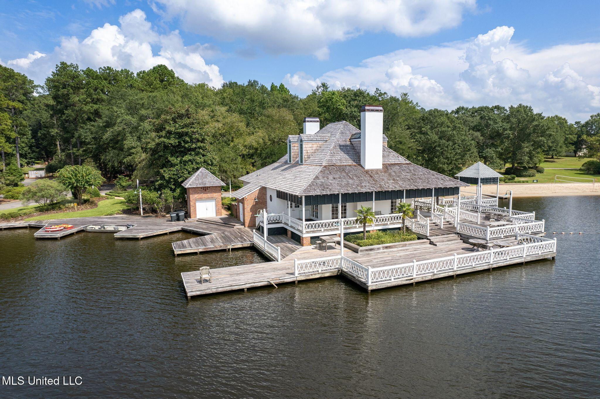 9 N Heron Cove Property Photo 44