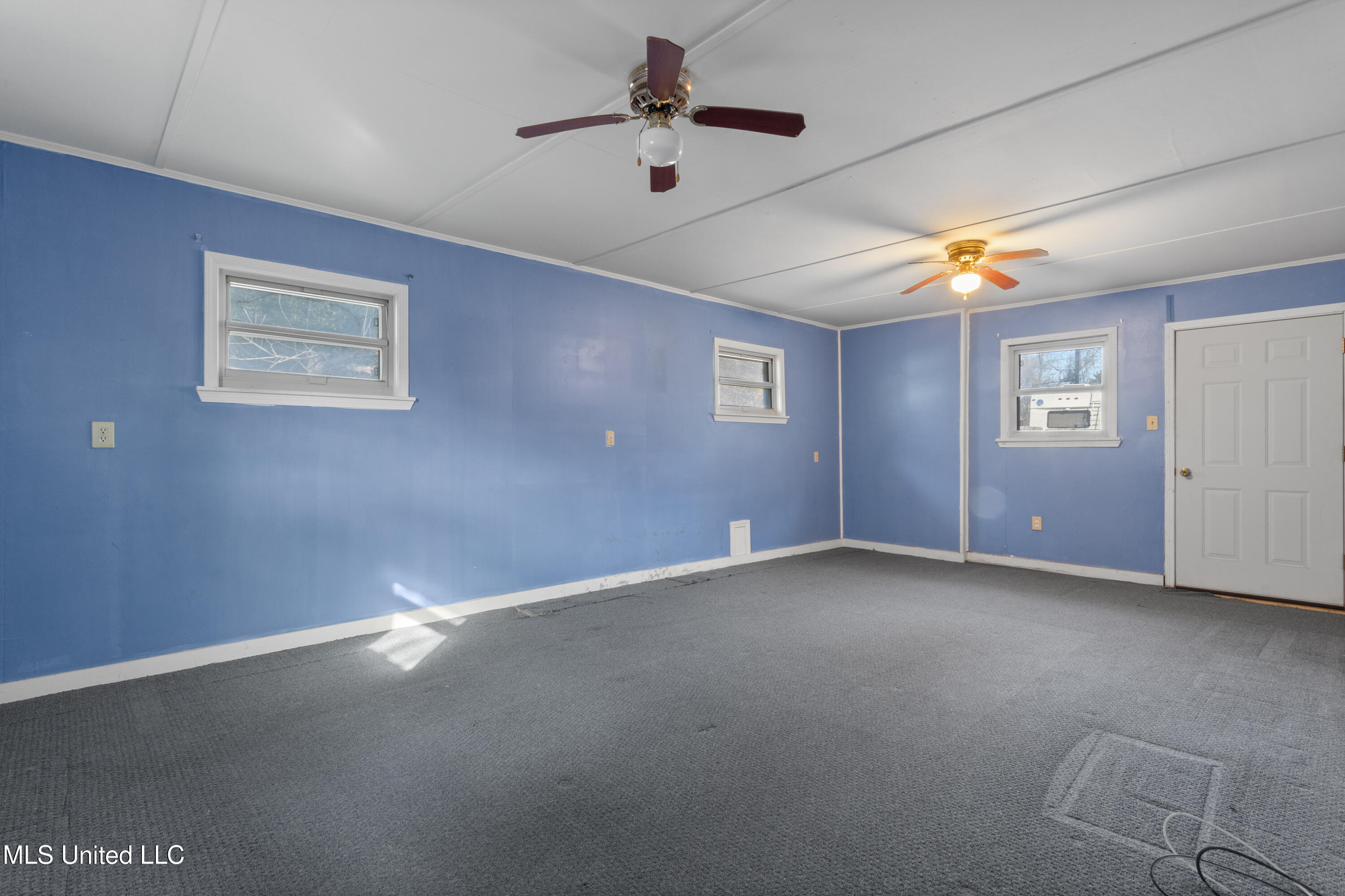 4111 Washington Avenue Property Photo 27