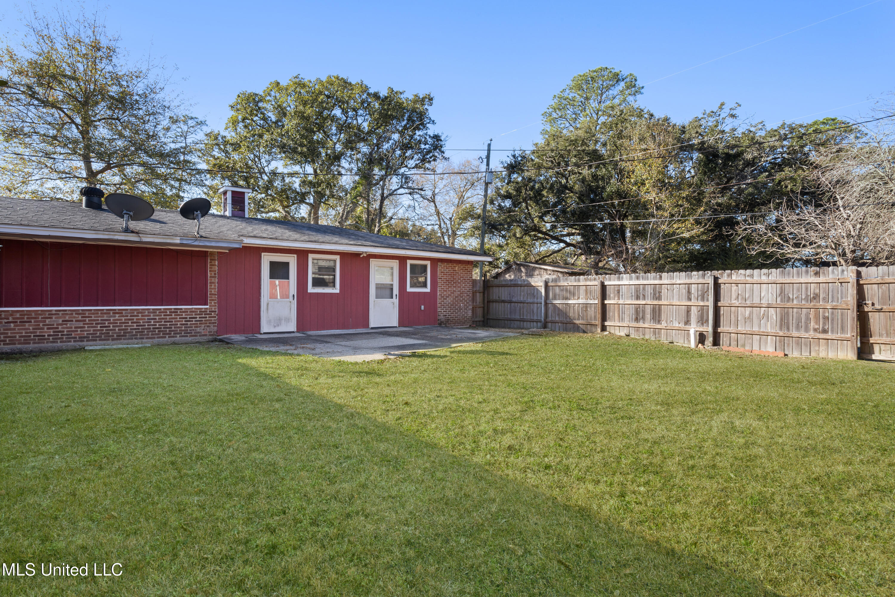 4111 Washington Avenue Property Photo 30