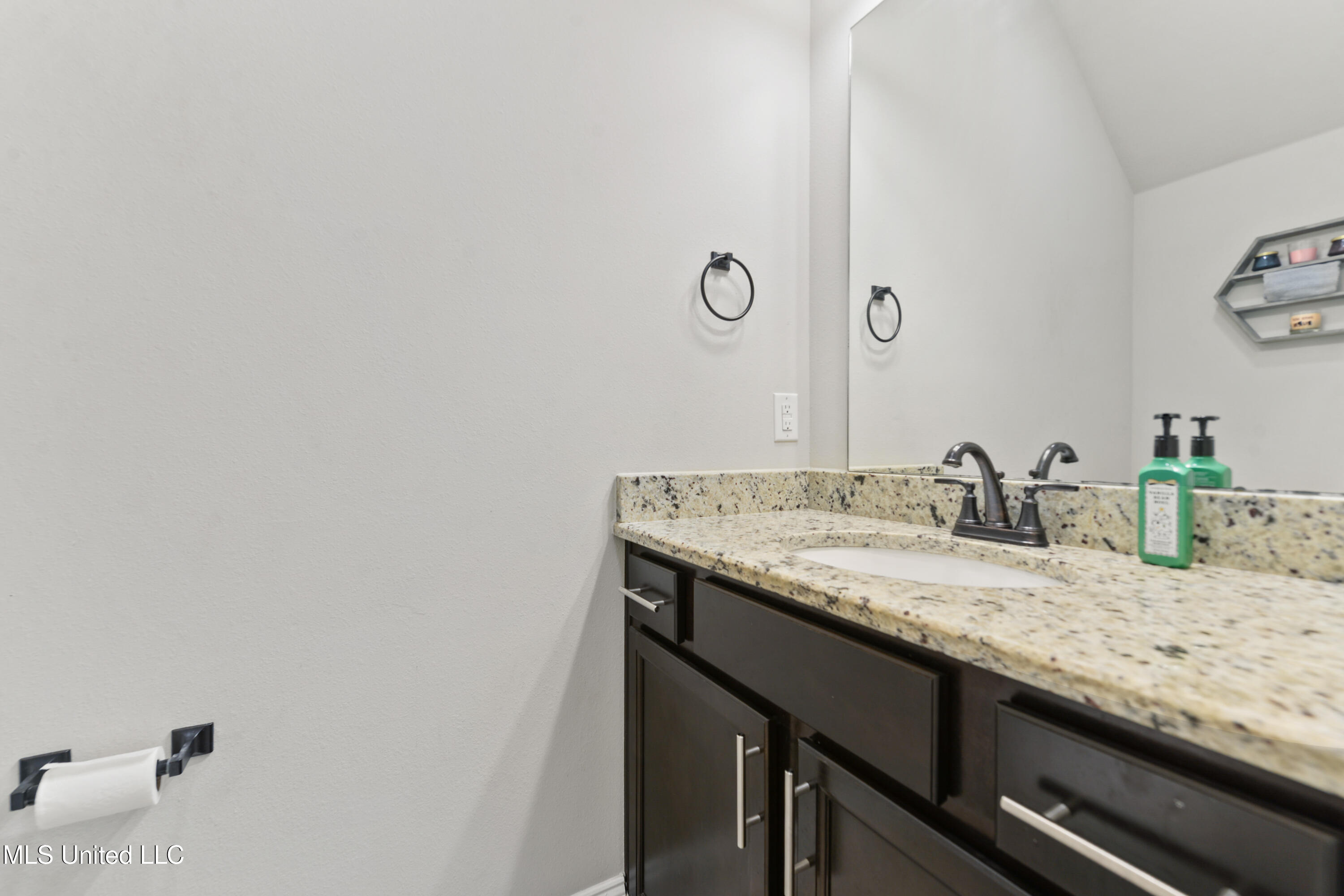 836 Reunion Place Circle Property Photo 10