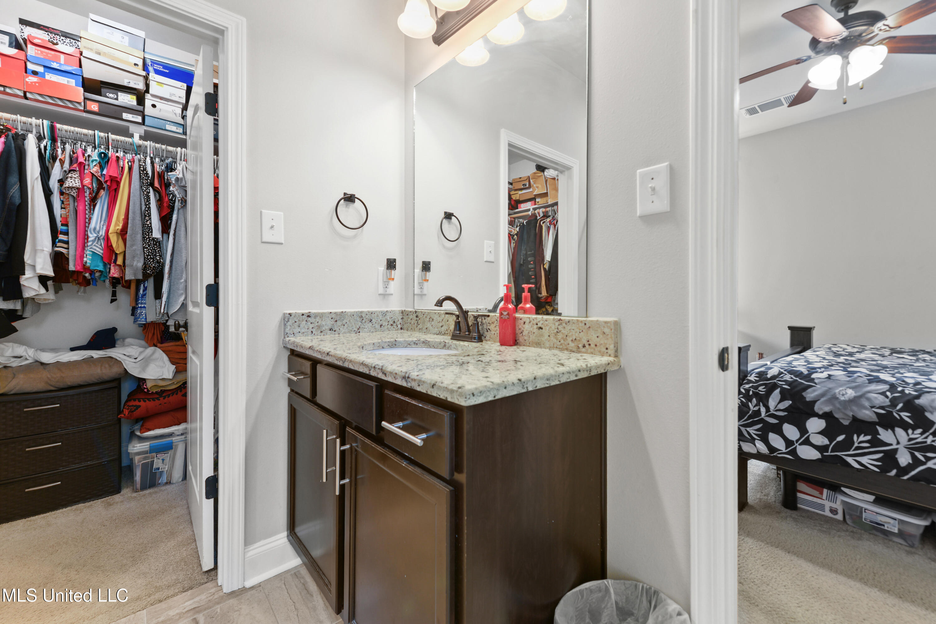 836 Reunion Place Circle Property Photo 13