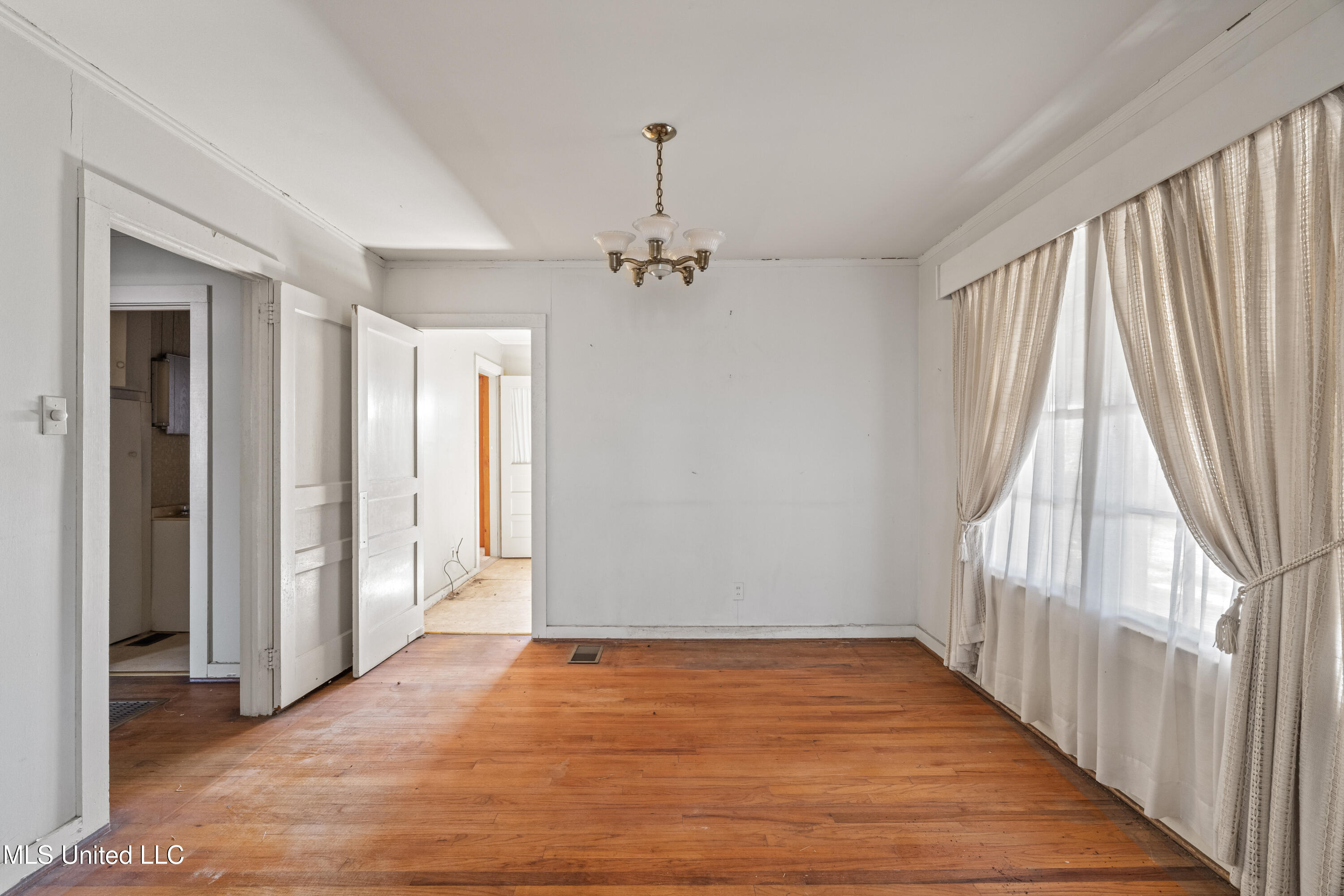 902 Court Street Property Photo 11