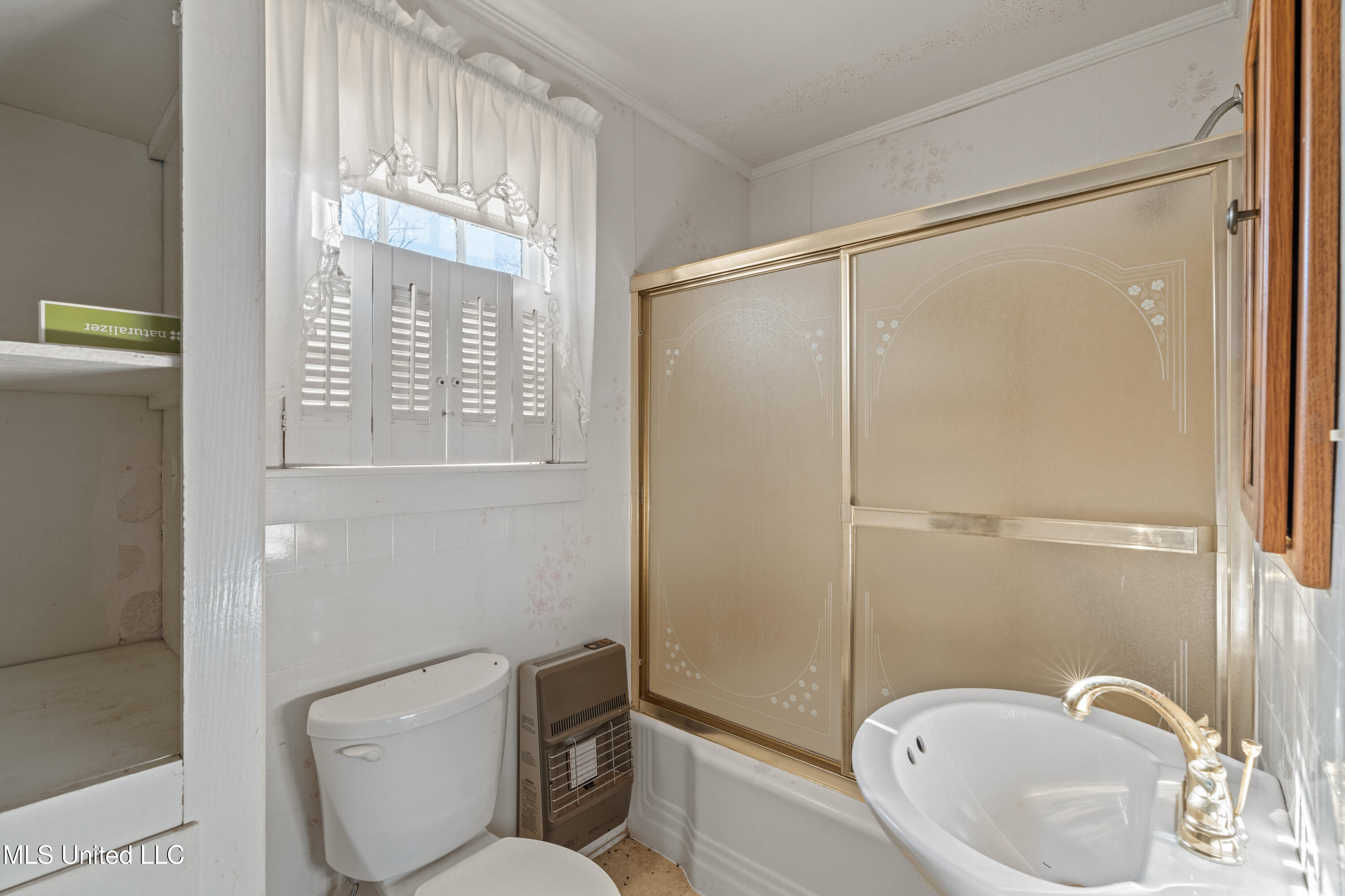902 Court Street Property Photo 22
