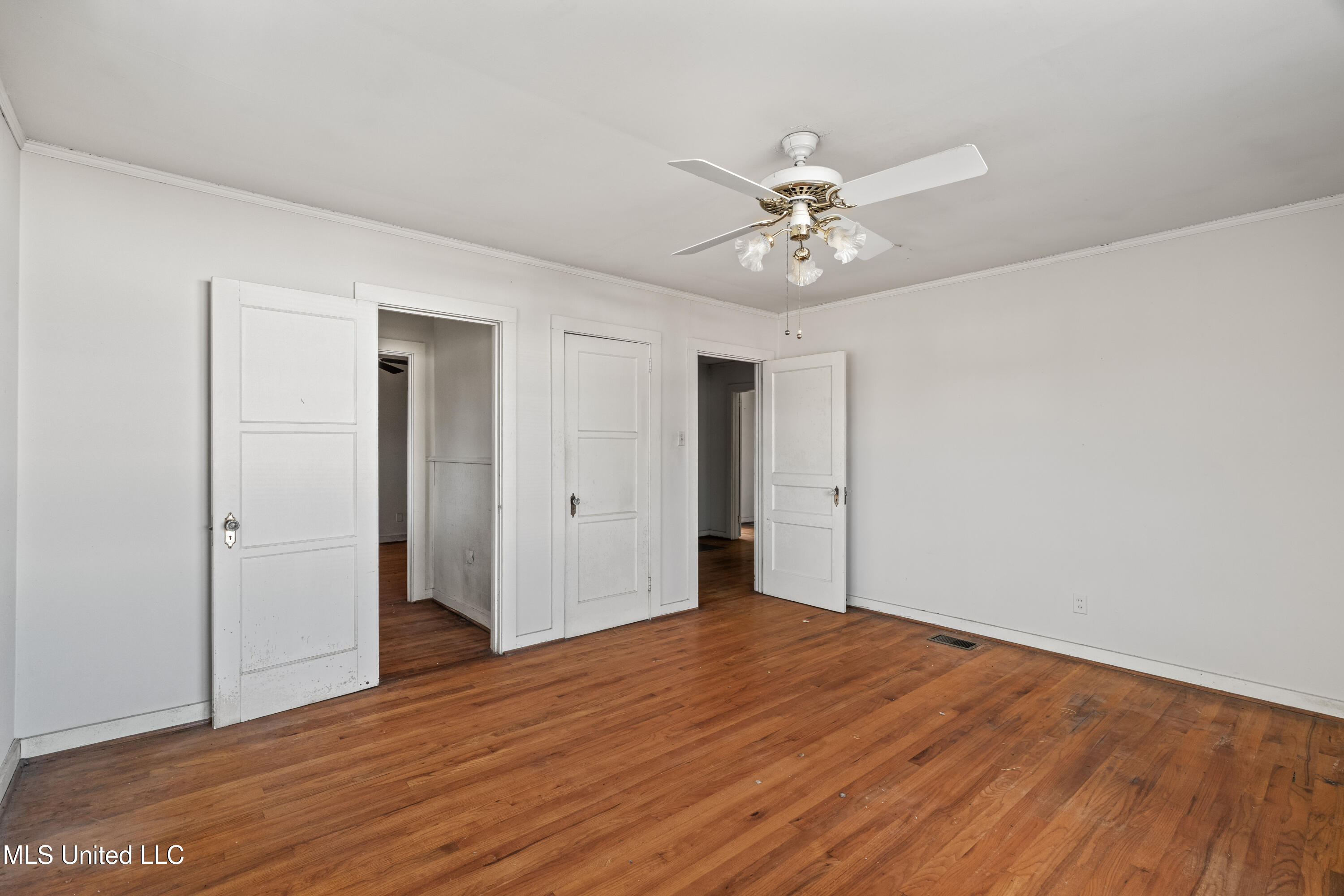 902 Court Street Property Photo 25