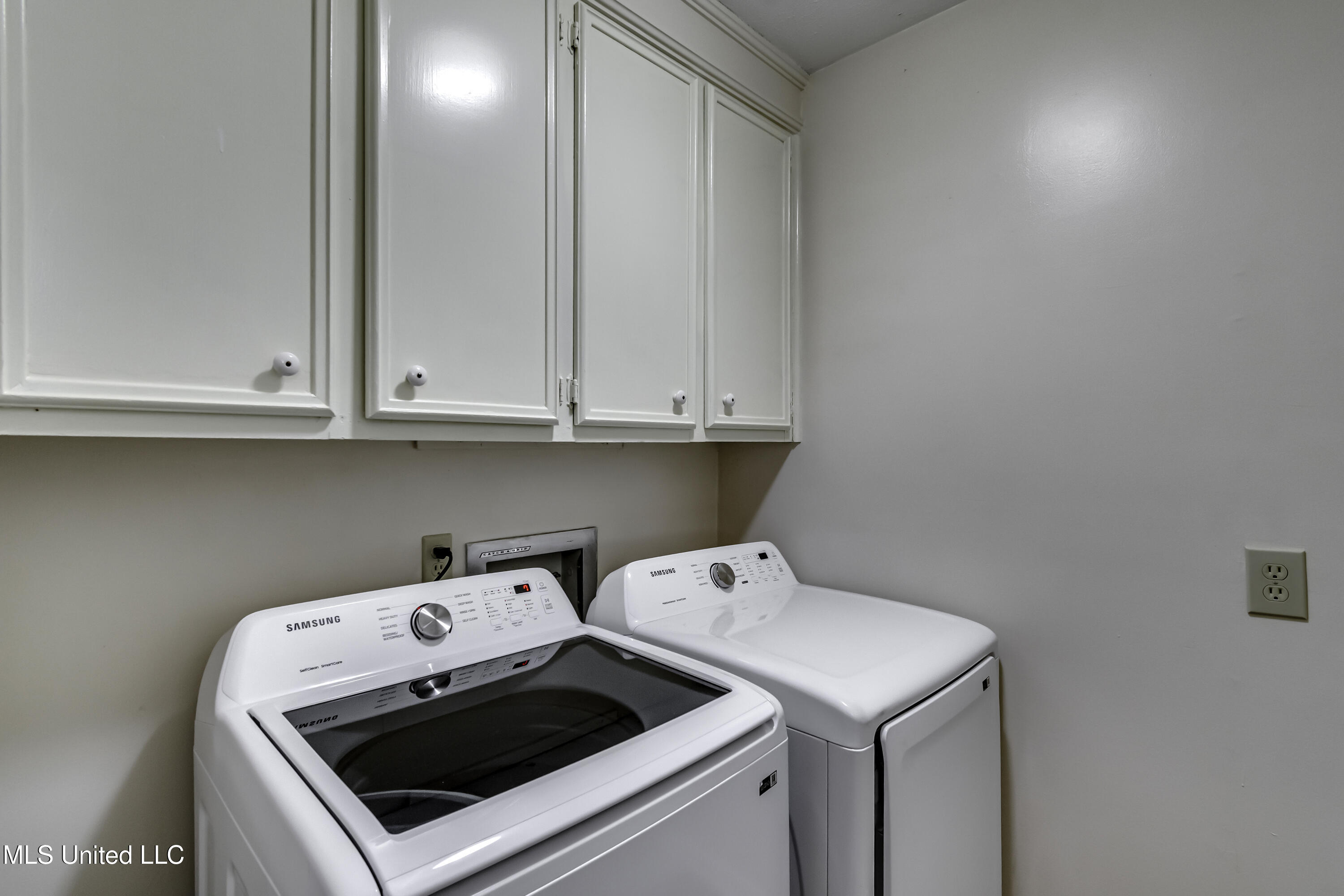 1422 Mossline Drive Property Photo 11