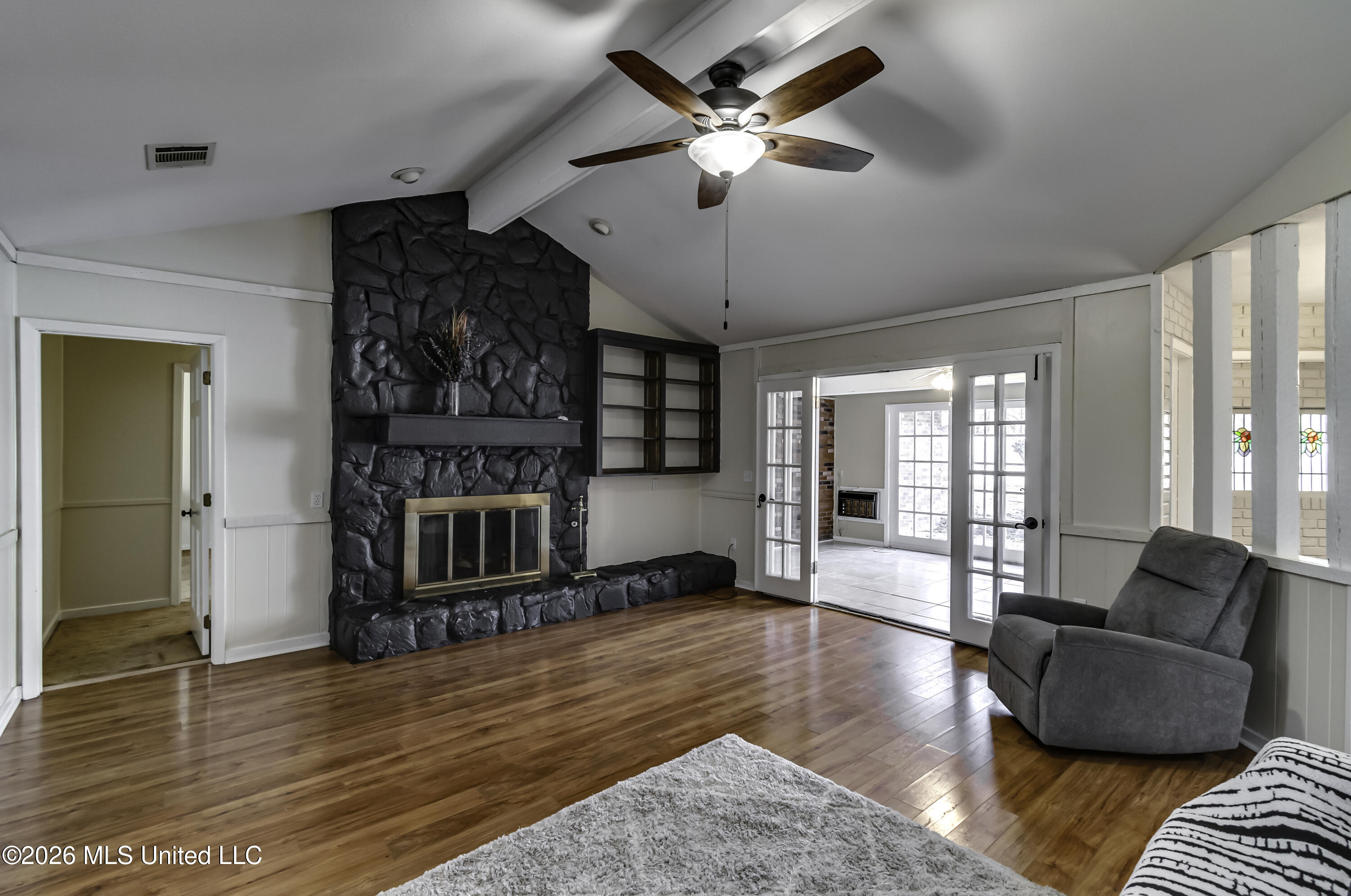1422 Mossline Drive Property Photo 14
