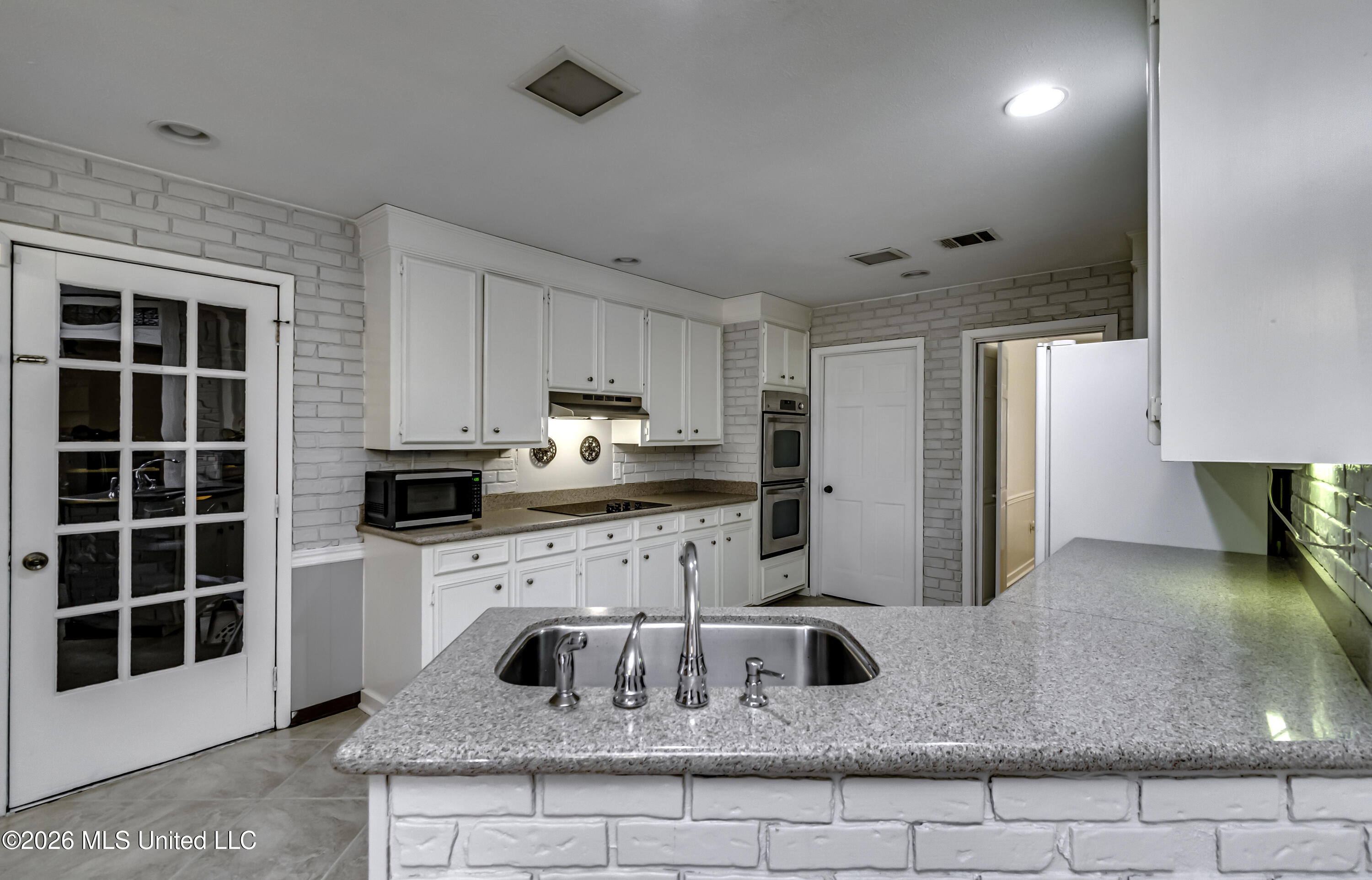 1422 Mossline Drive Property Photo 46