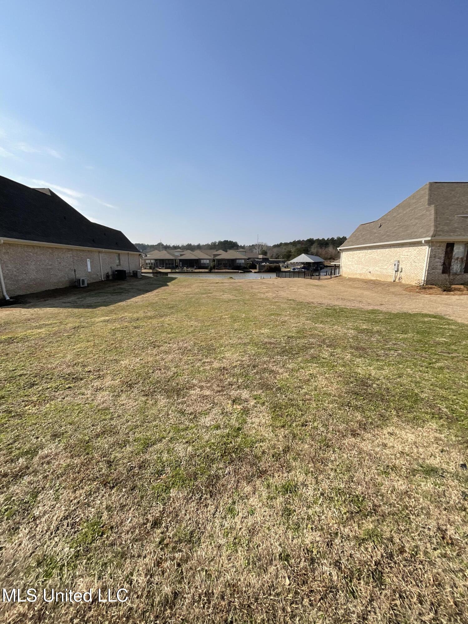 Harbor View Drive Property Photo 3
