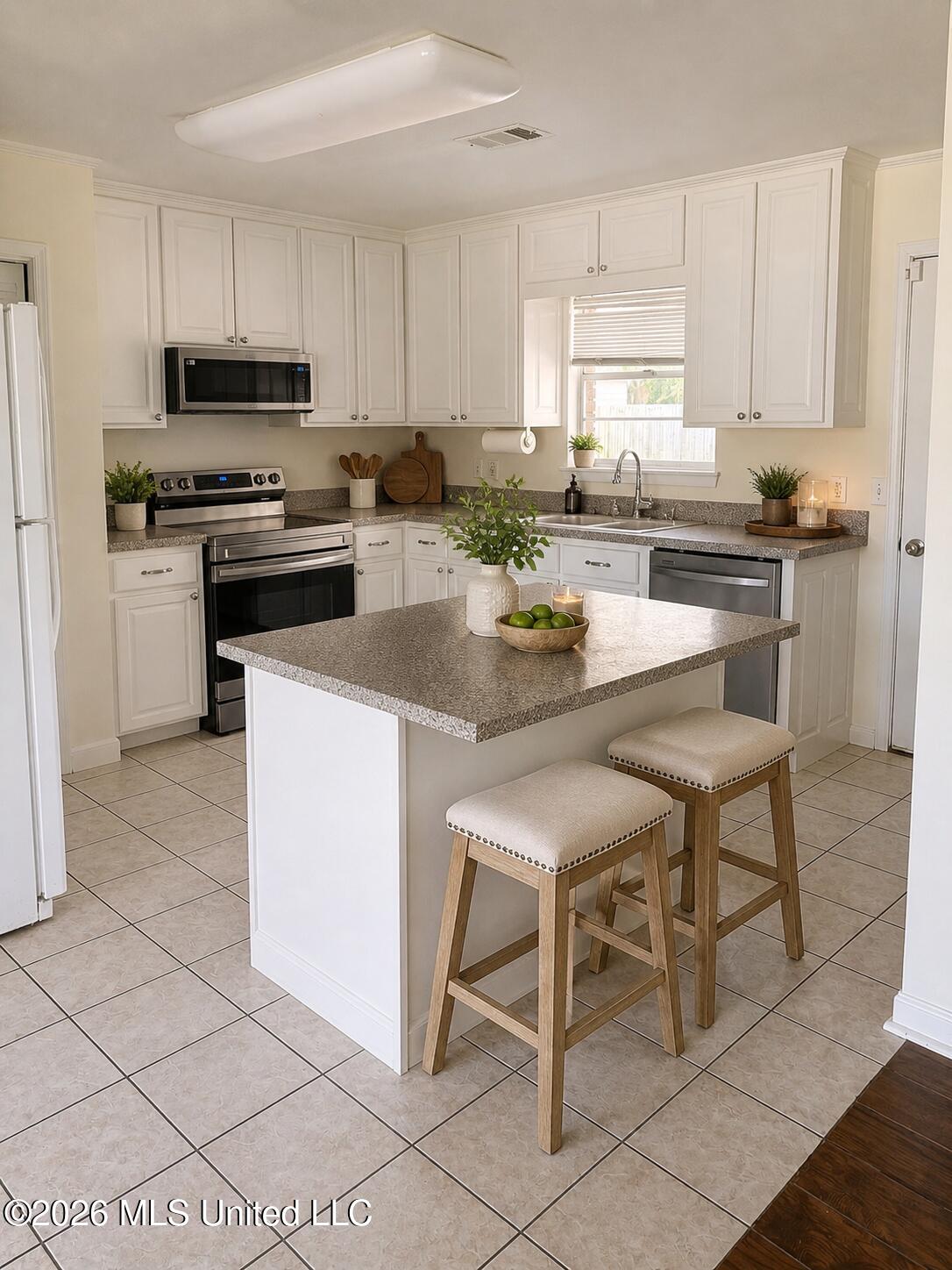 103 Reeves Street Property Photo 15