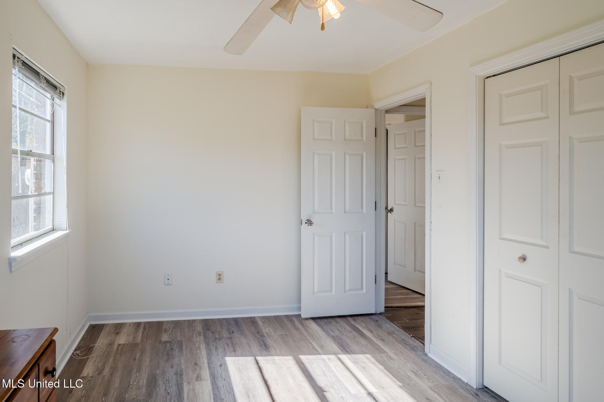 103 Reeves Street Property Photo 22