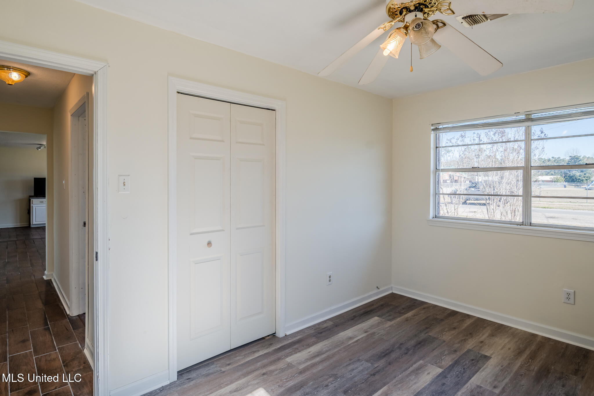 103 Reeves Street Property Photo 25