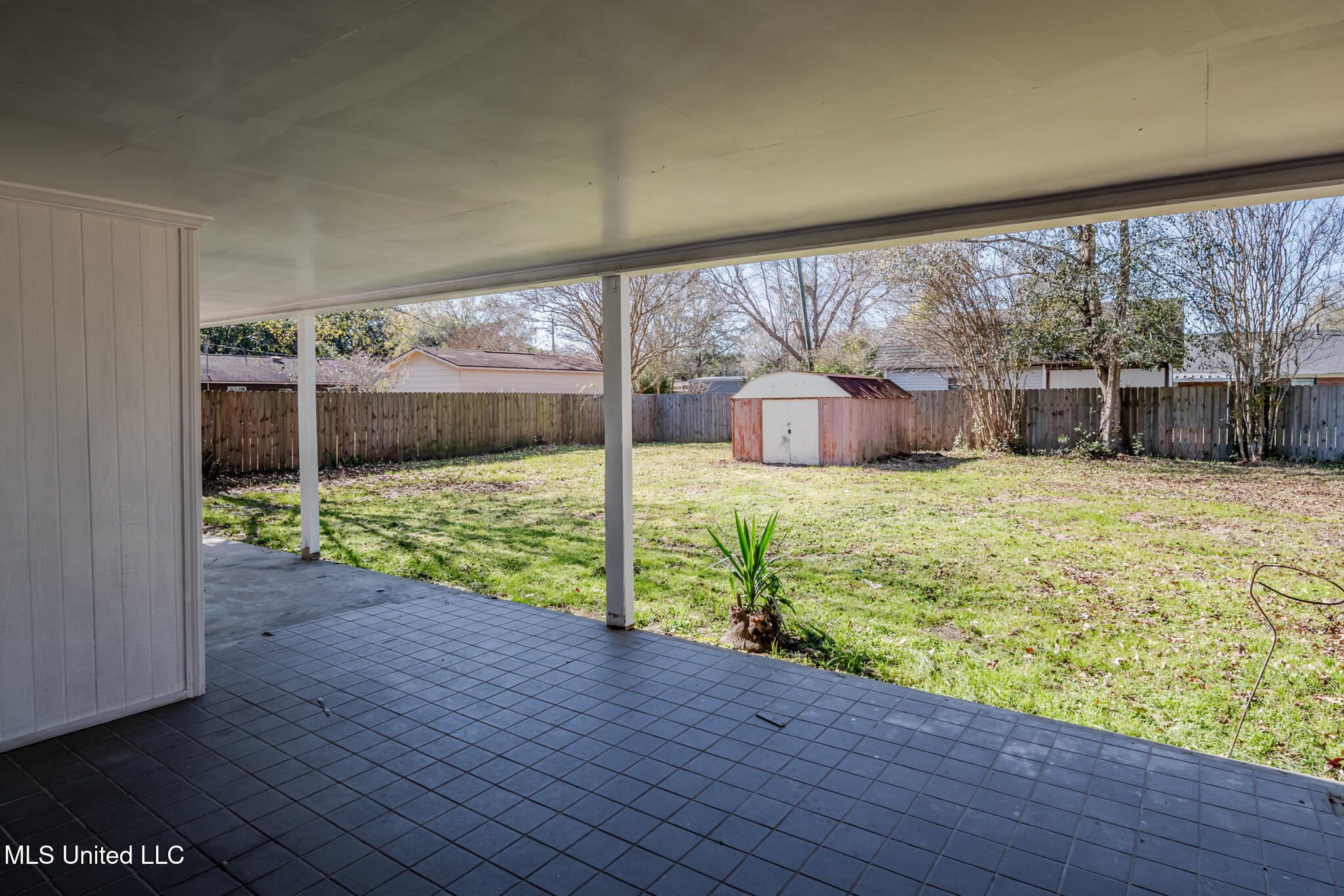 103 Reeves Street Property Photo 44