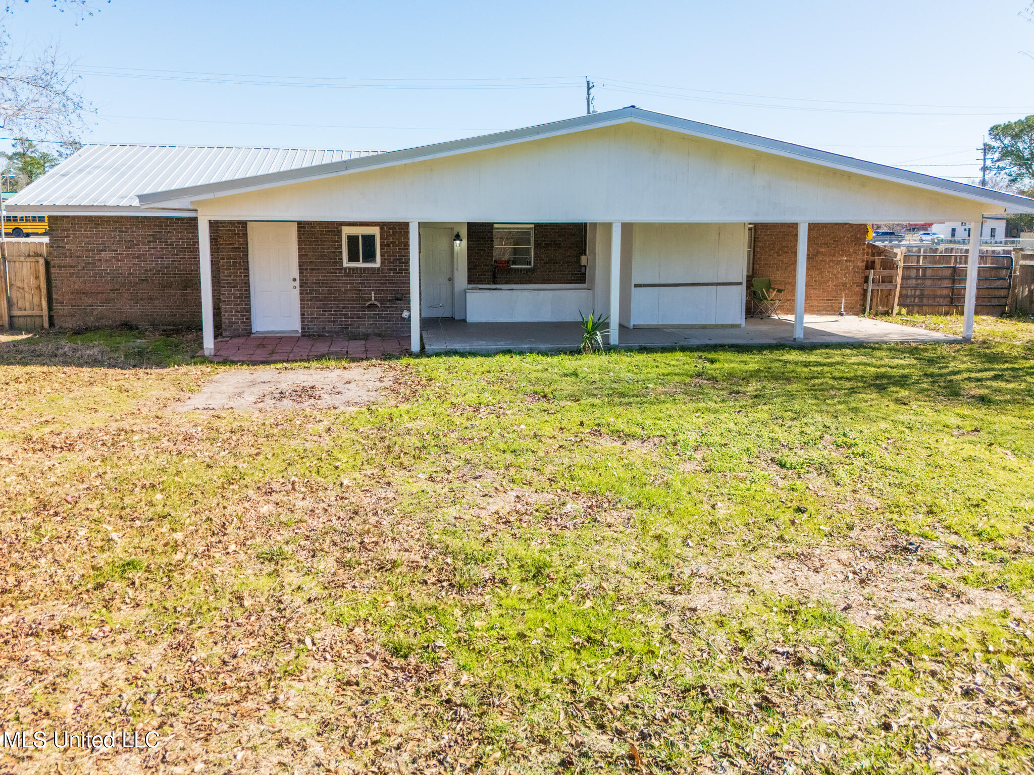 103 Reeves Street Property Photo 45