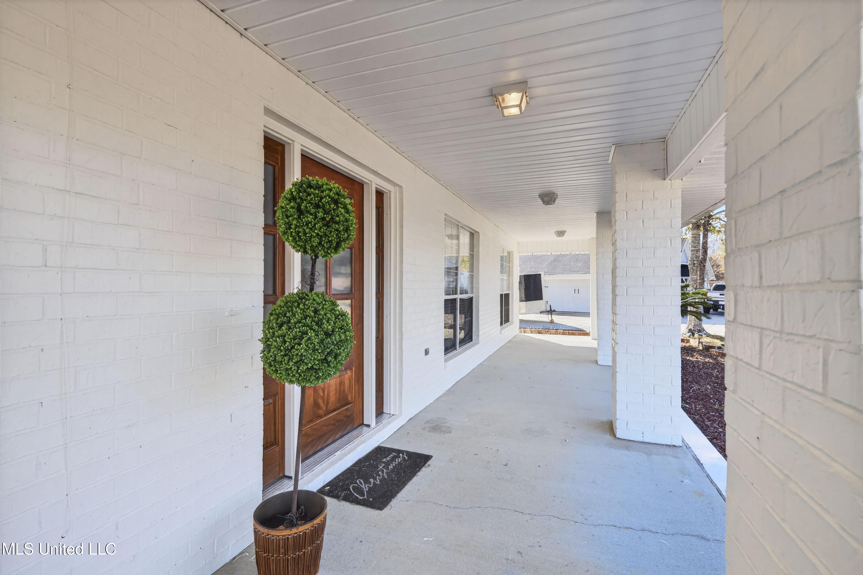 3107 Cypress Creek Drive Property Photo 5