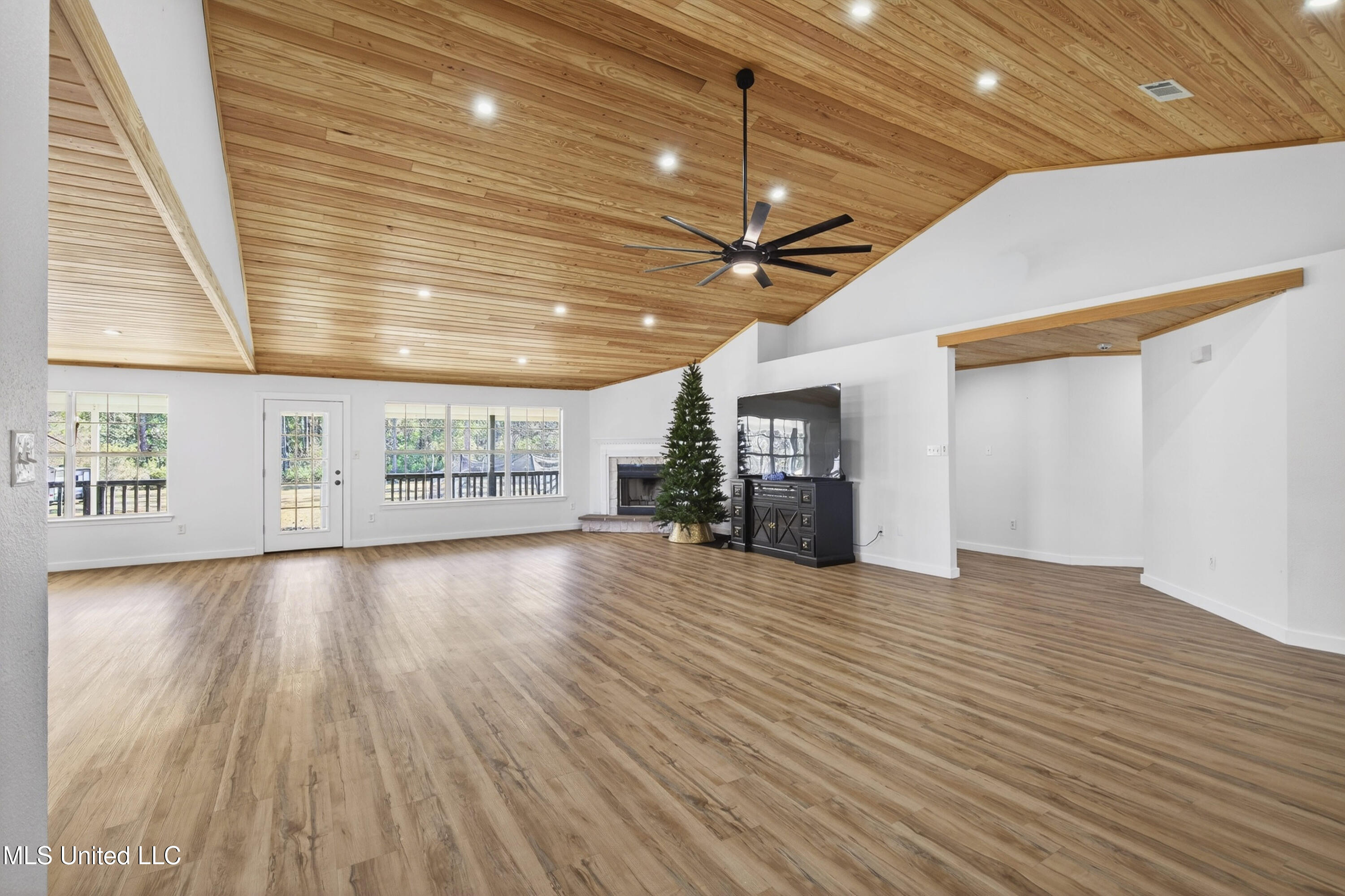3107 Cypress Creek Drive Property Photo 9