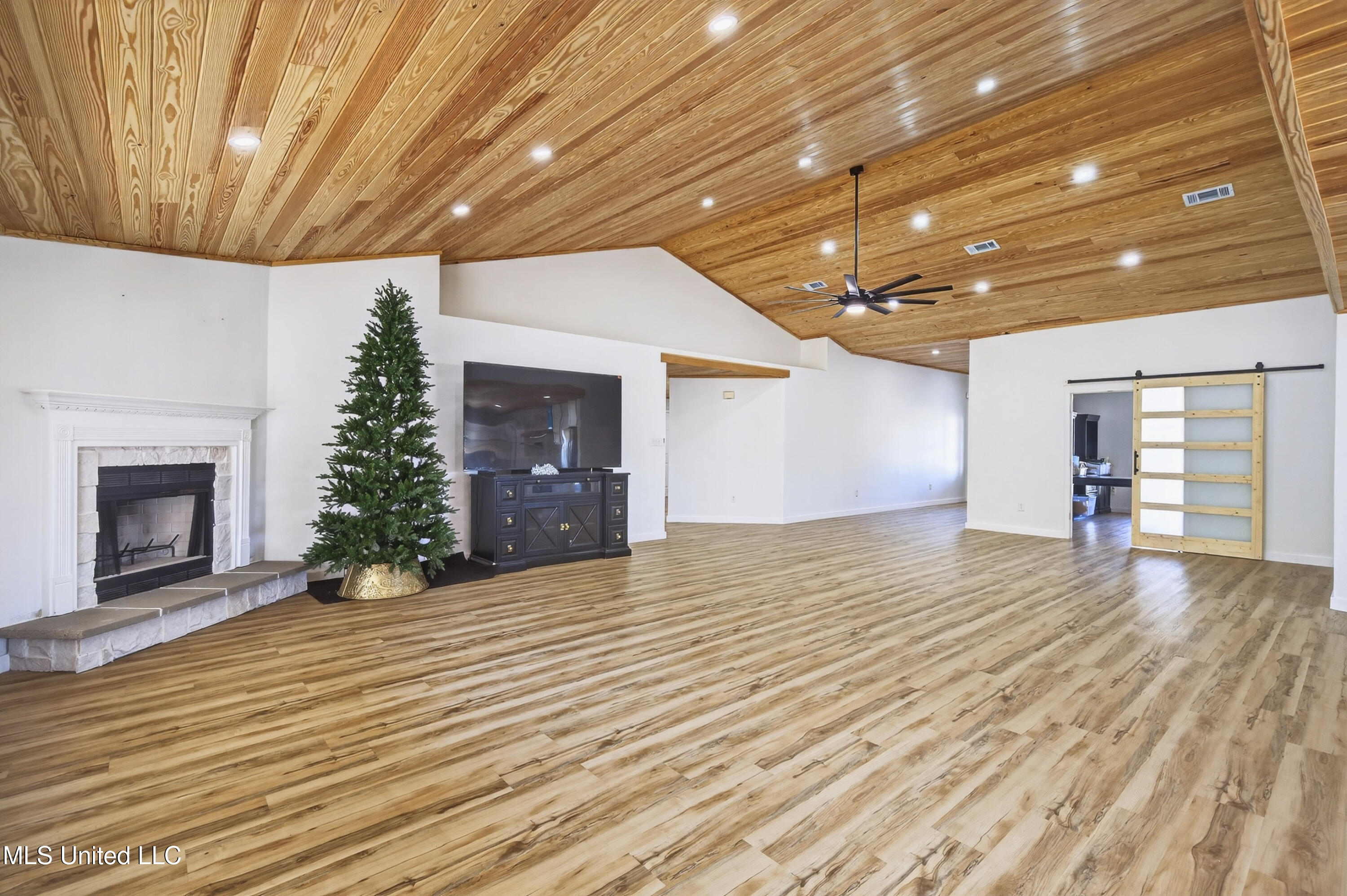 3107 Cypress Creek Drive Property Photo 10