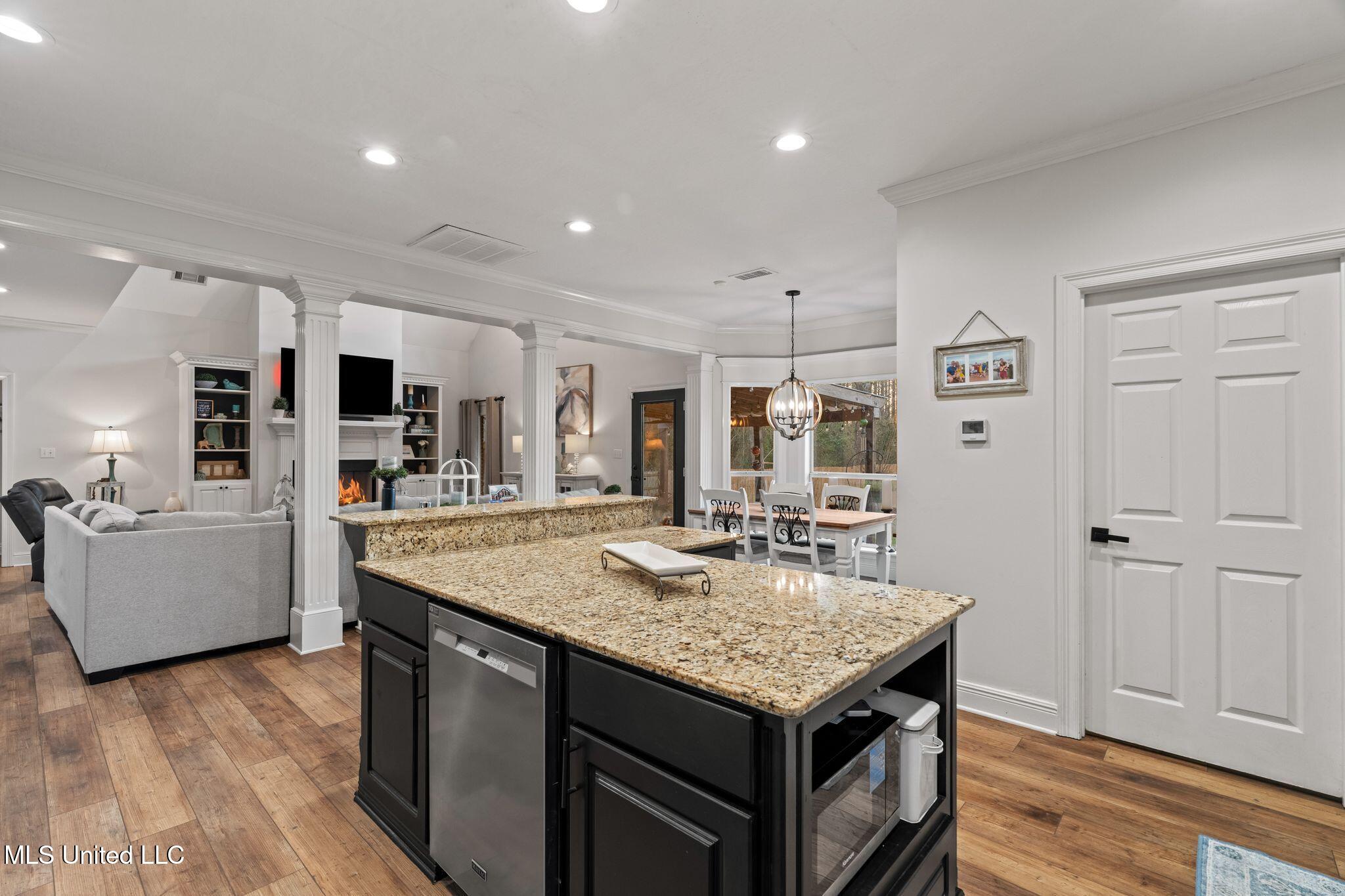 143 Red Roan Road Property Photo 18
