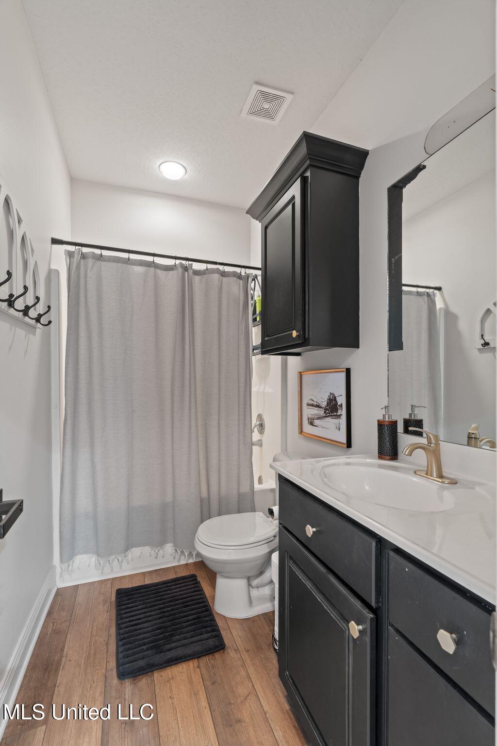 143 Red Roan Road Property Photo 28
