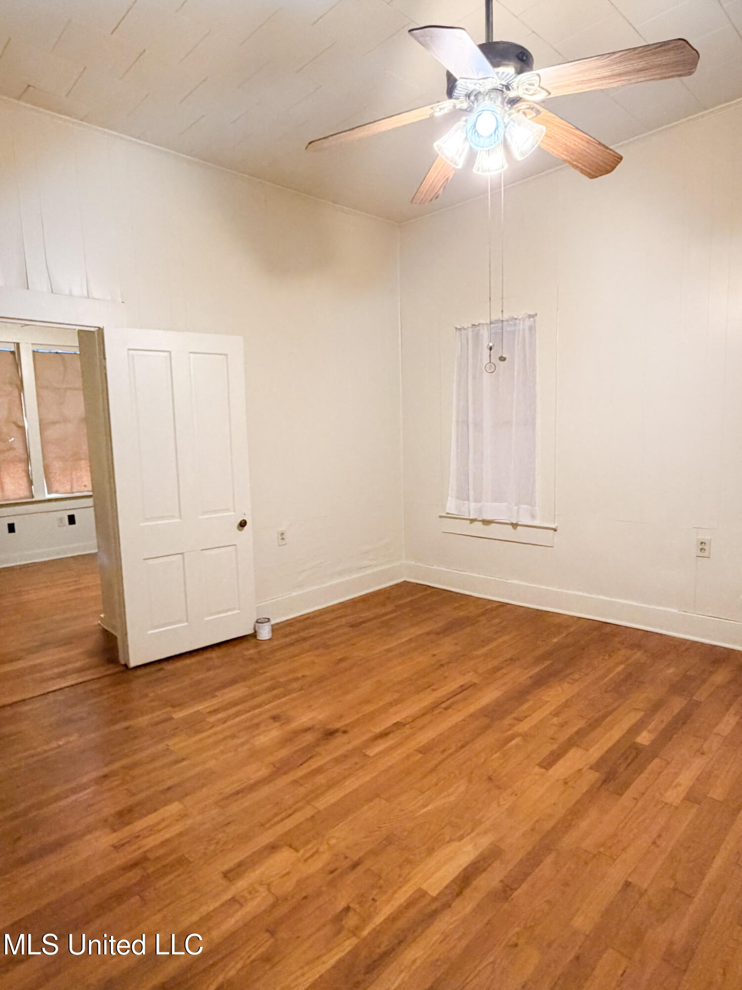 1607 N Jackson Street Property Photo 15