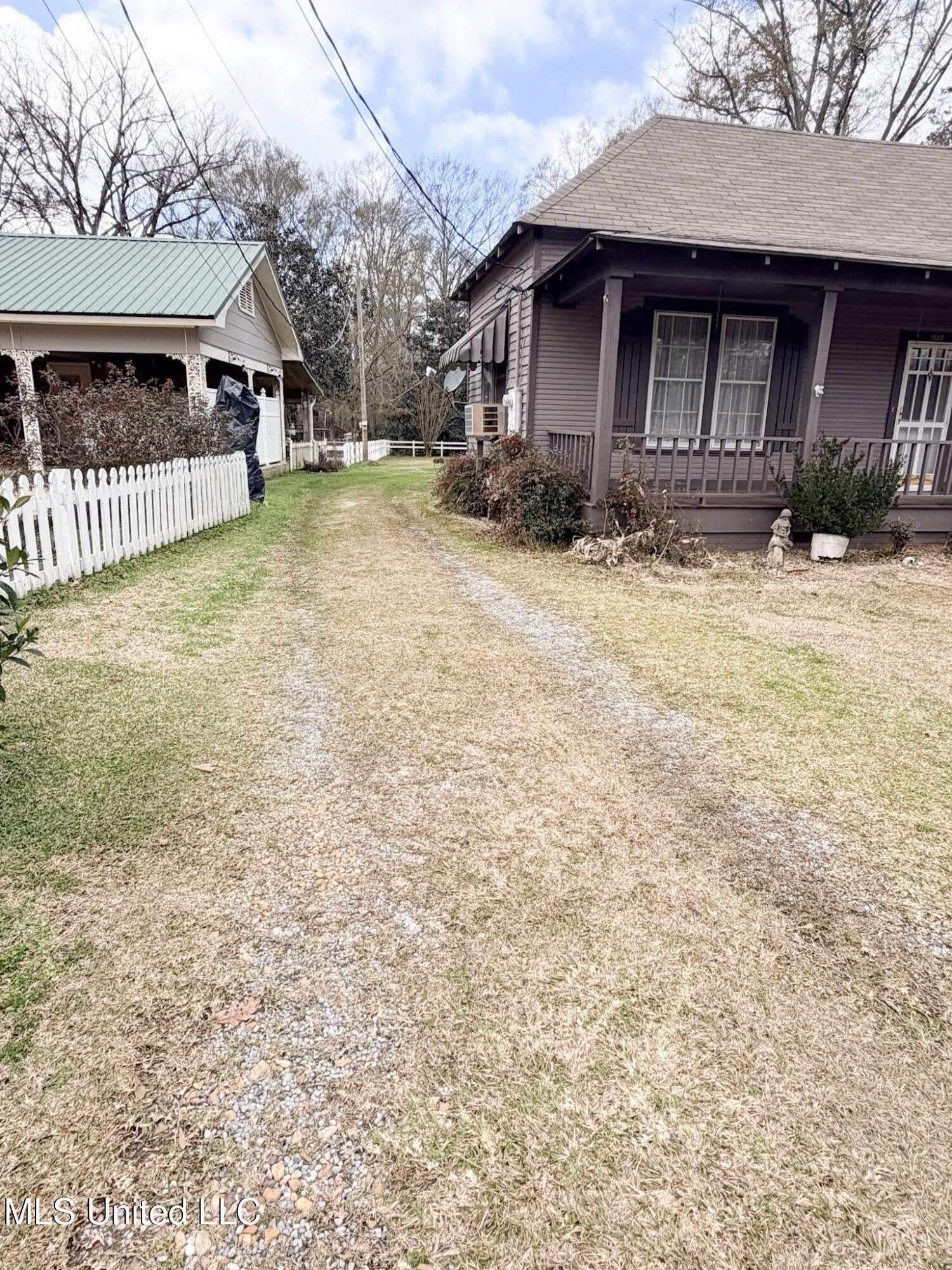 1607 N Jackson Street Property Photo 18
