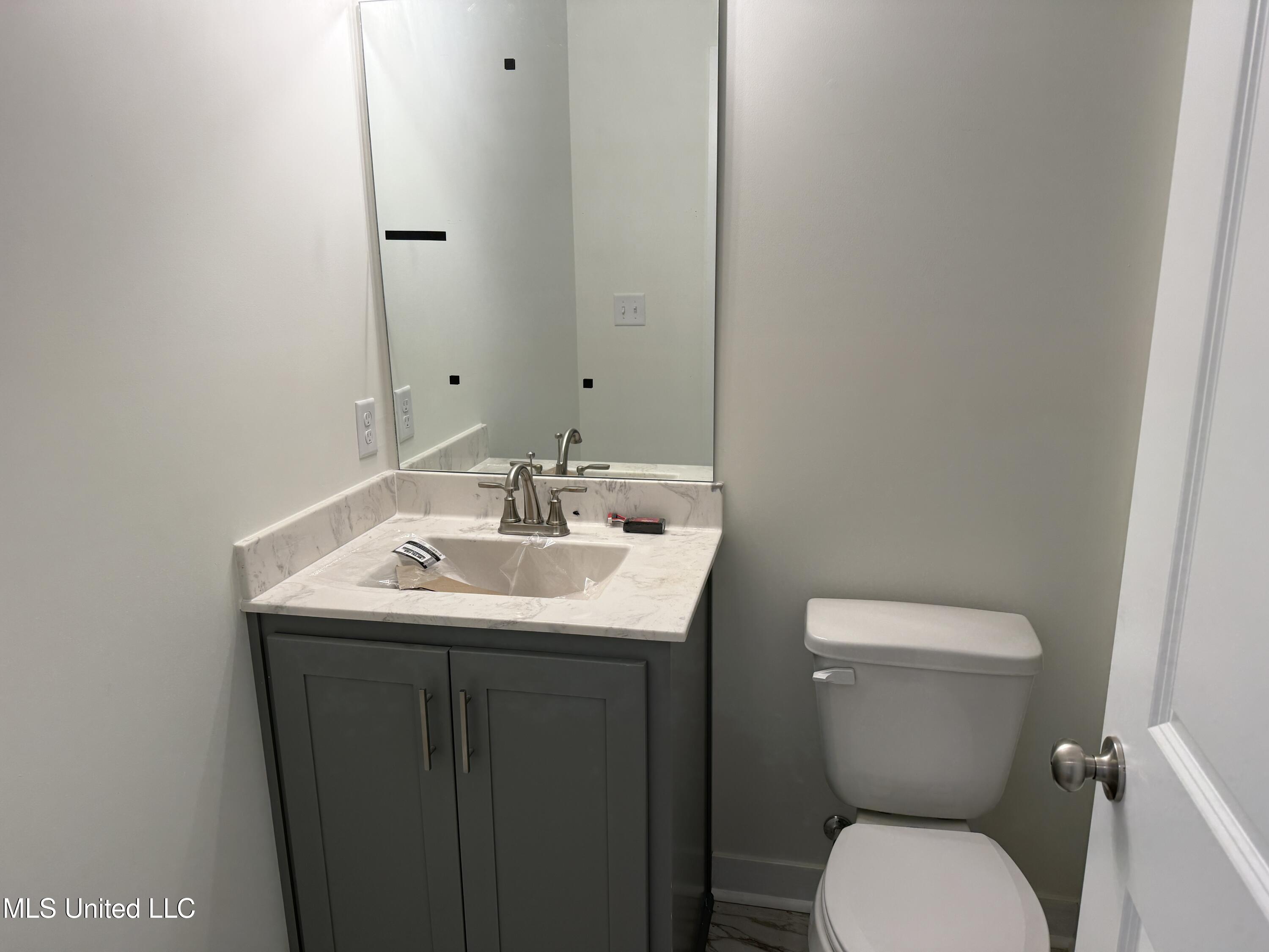 6588 Boxley Pointe Property Photo 10