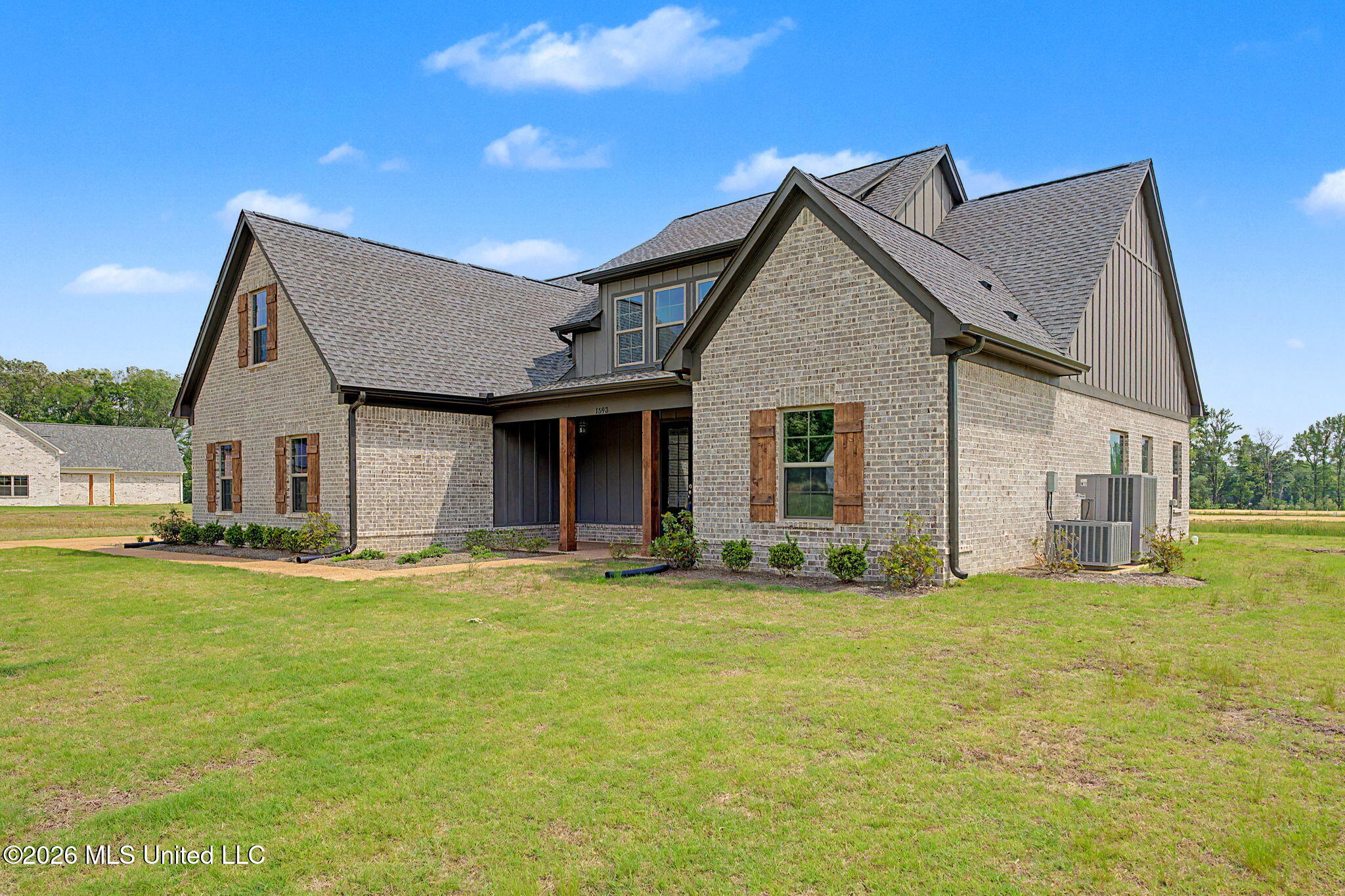 1593 Tributary Drive Property Photo 3