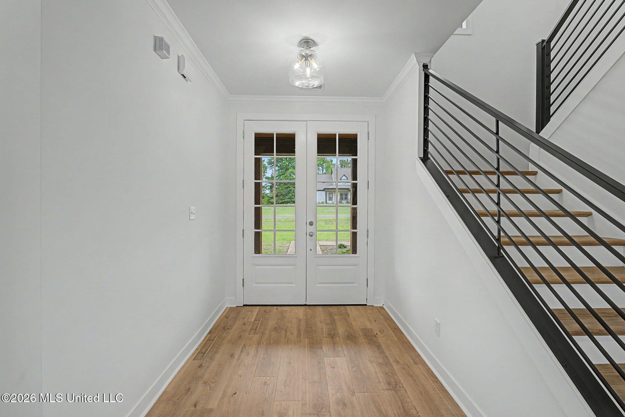 1593 Tributary Drive Property Photo 4