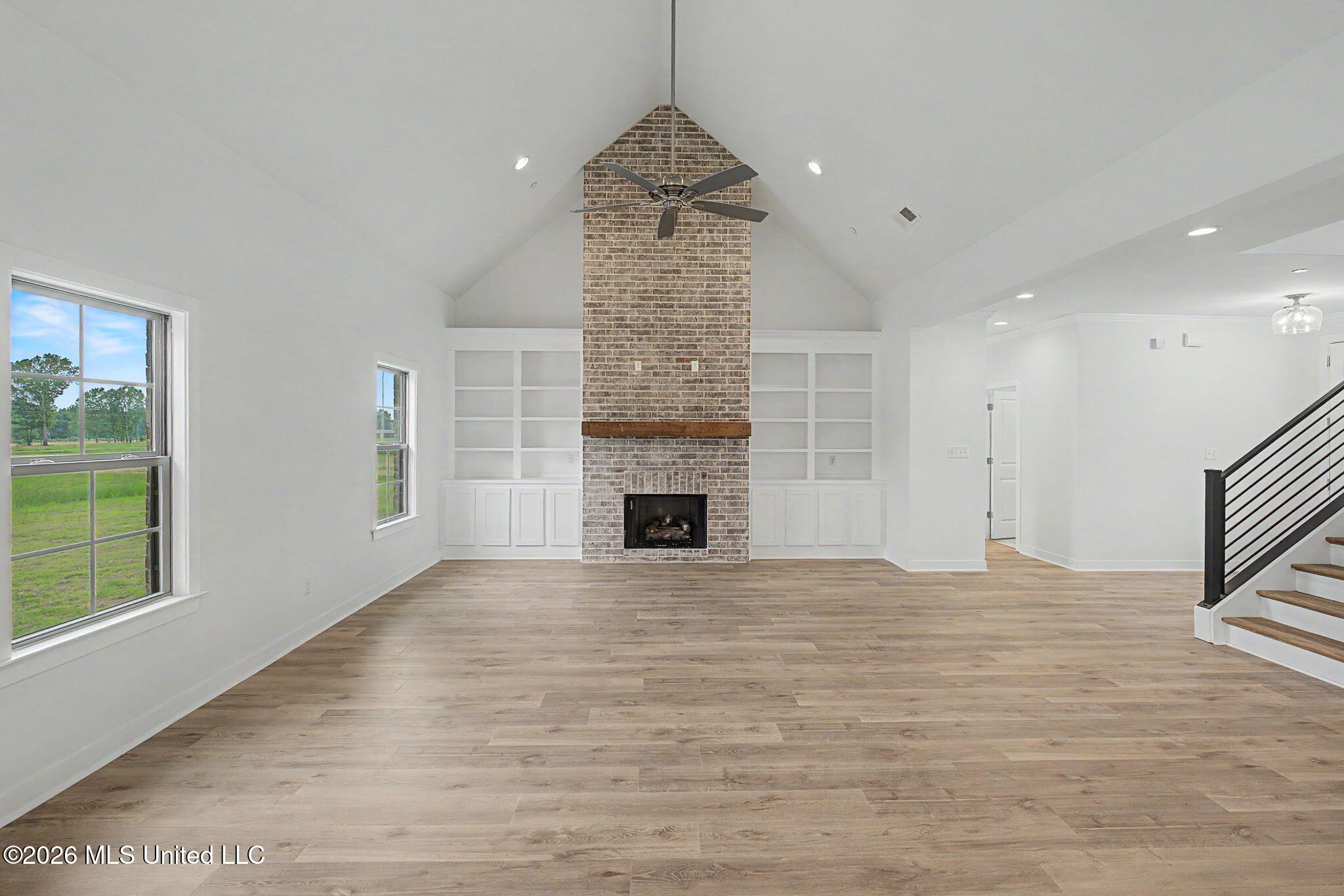 1593 Tributary Drive Property Photo 5