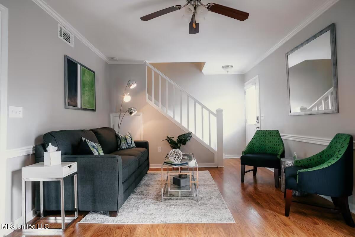 47a Northtown Circle Property Photo 7
