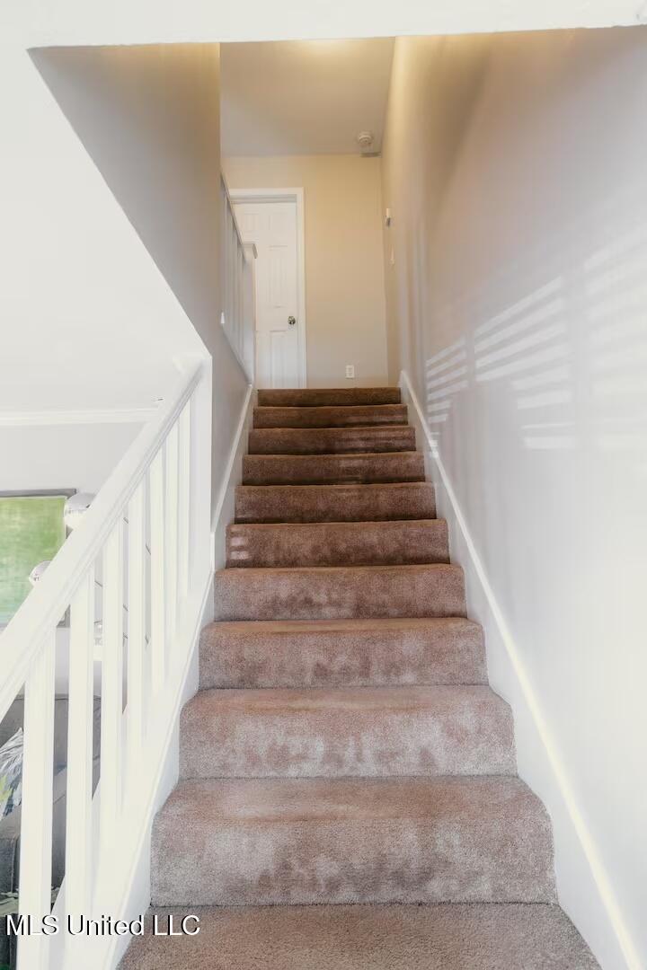 47a Northtown Circle Property Photo 9