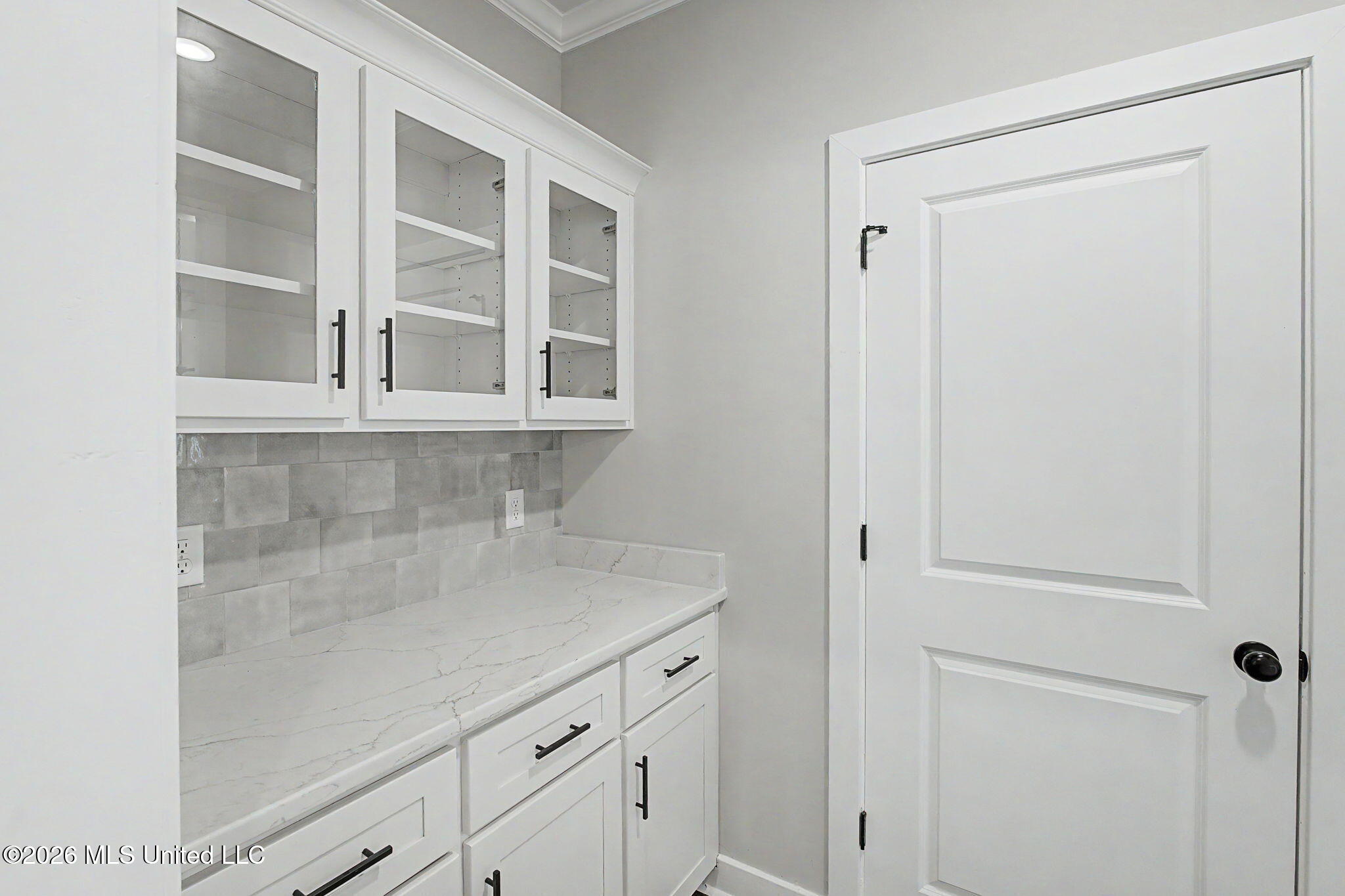 1528 Tributary Drive Property Photo 13