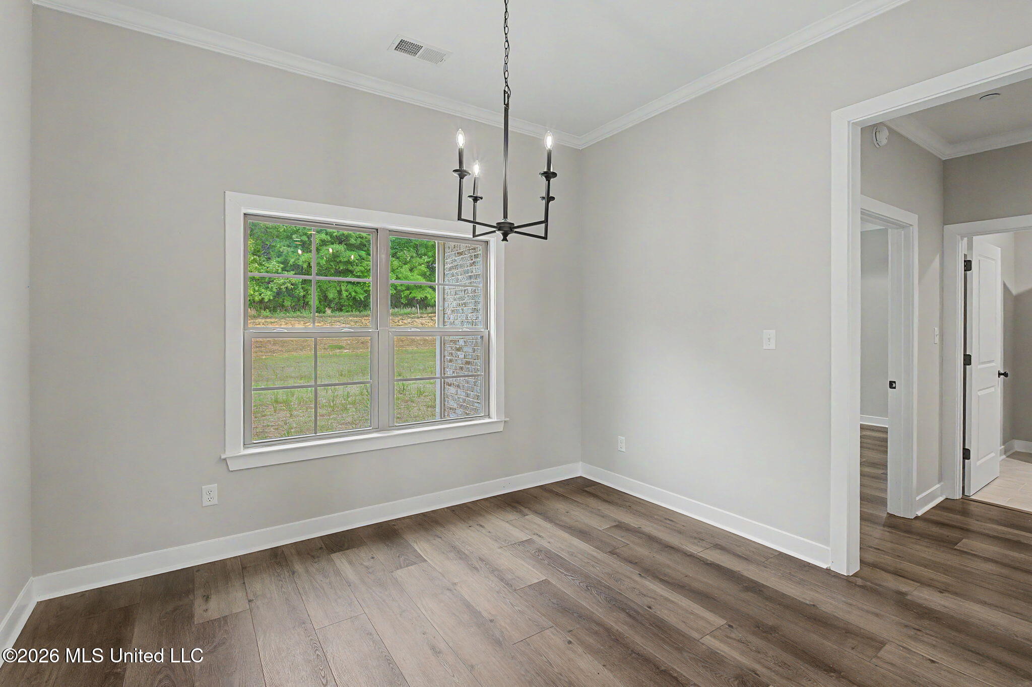 1528 Tributary Drive Property Photo 14