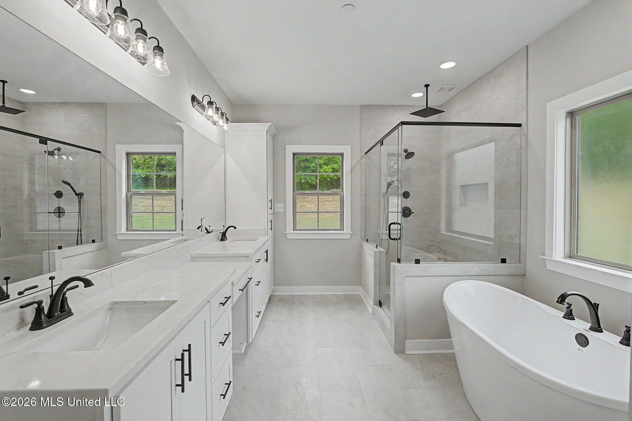 1528 Tributary Drive Property Photo 16