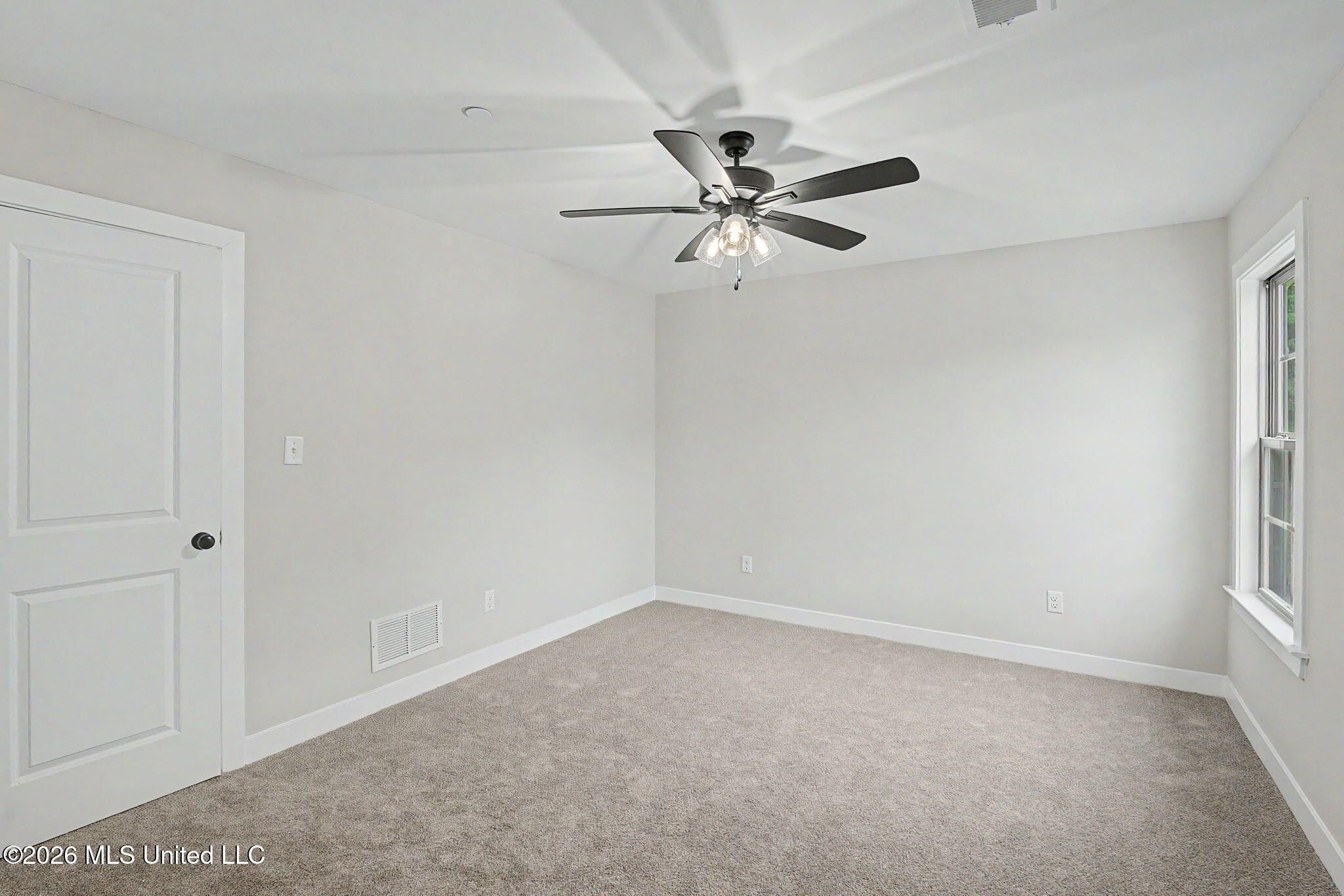 1528 Tributary Drive Property Photo 25