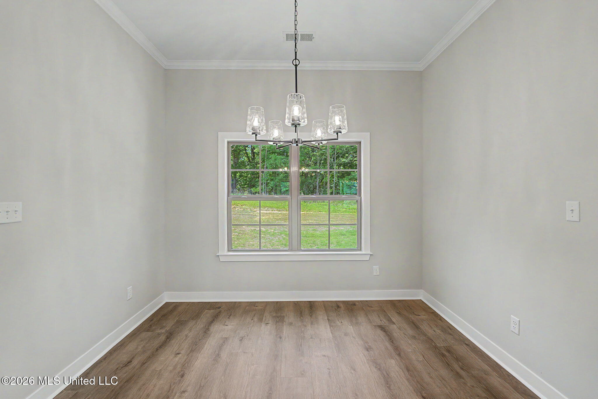 9072 Treadway Creek Property Photo 12