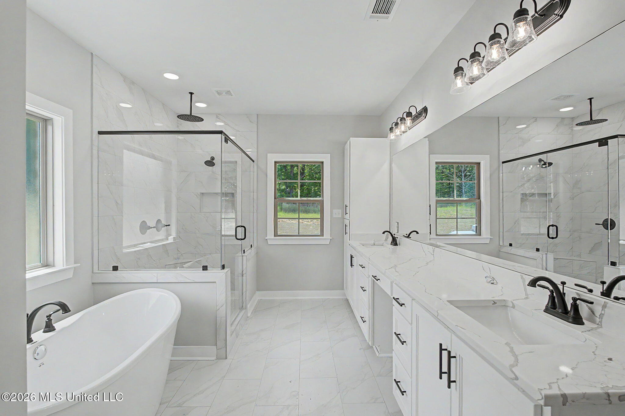 9072 Treadway Creek Property Photo 14