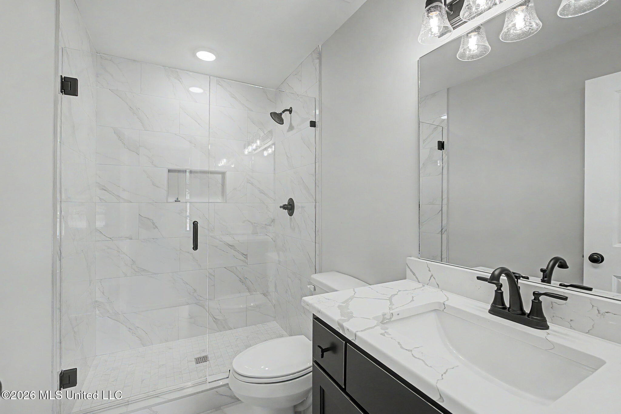 9072 Treadway Creek Property Photo 23