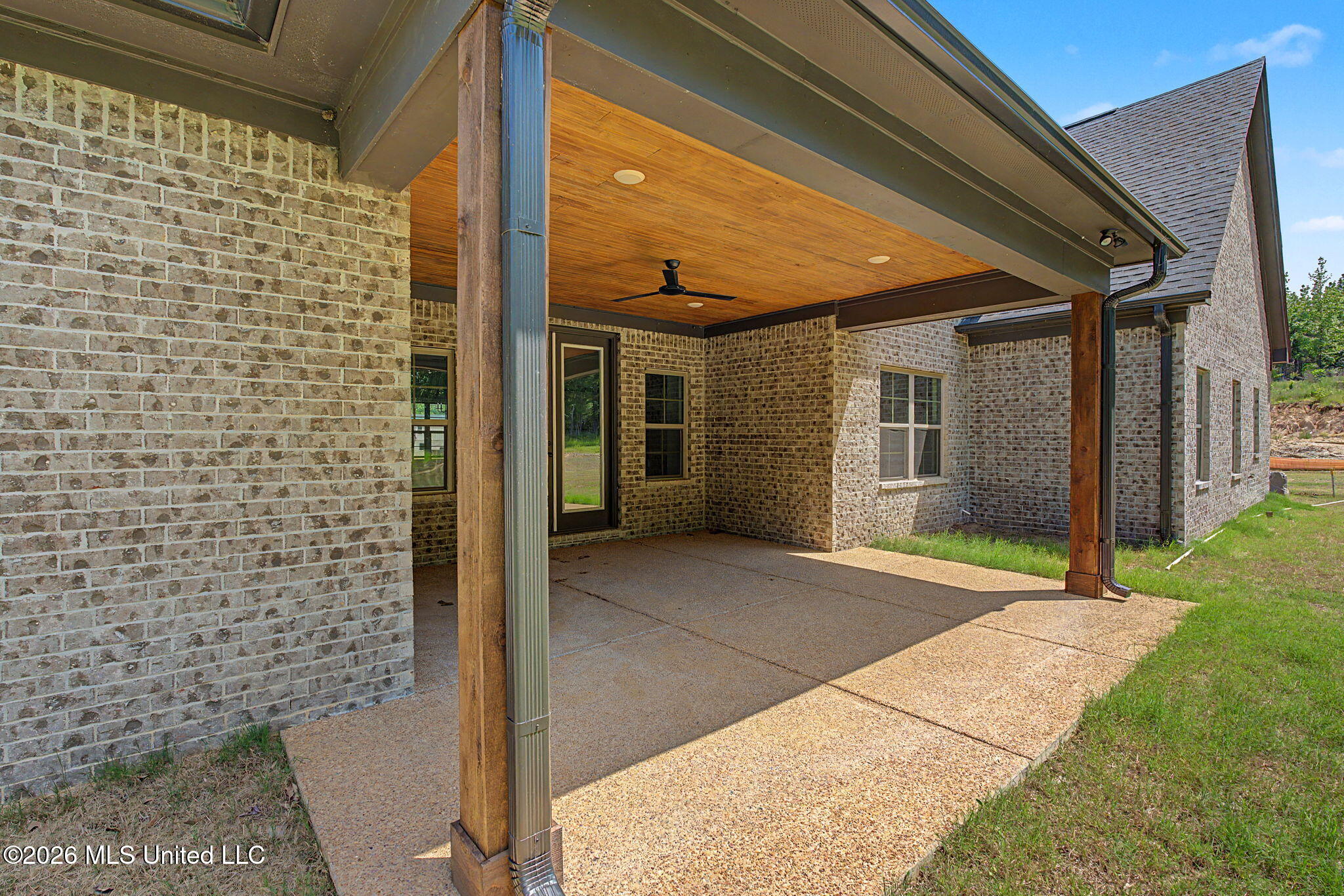 9072 Treadway Creek Property Photo 25