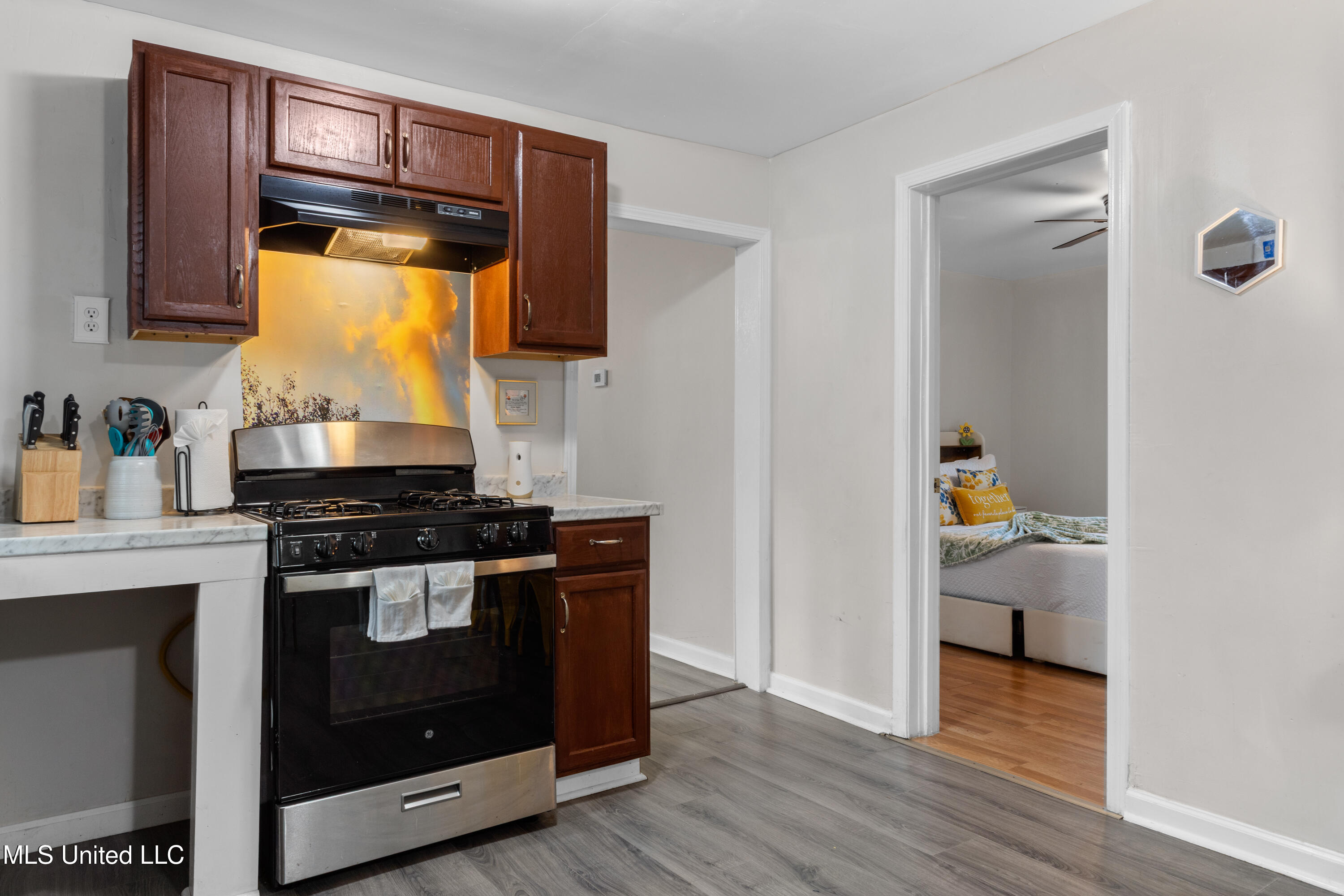 1108 Woodward Avenue Property Photo 12