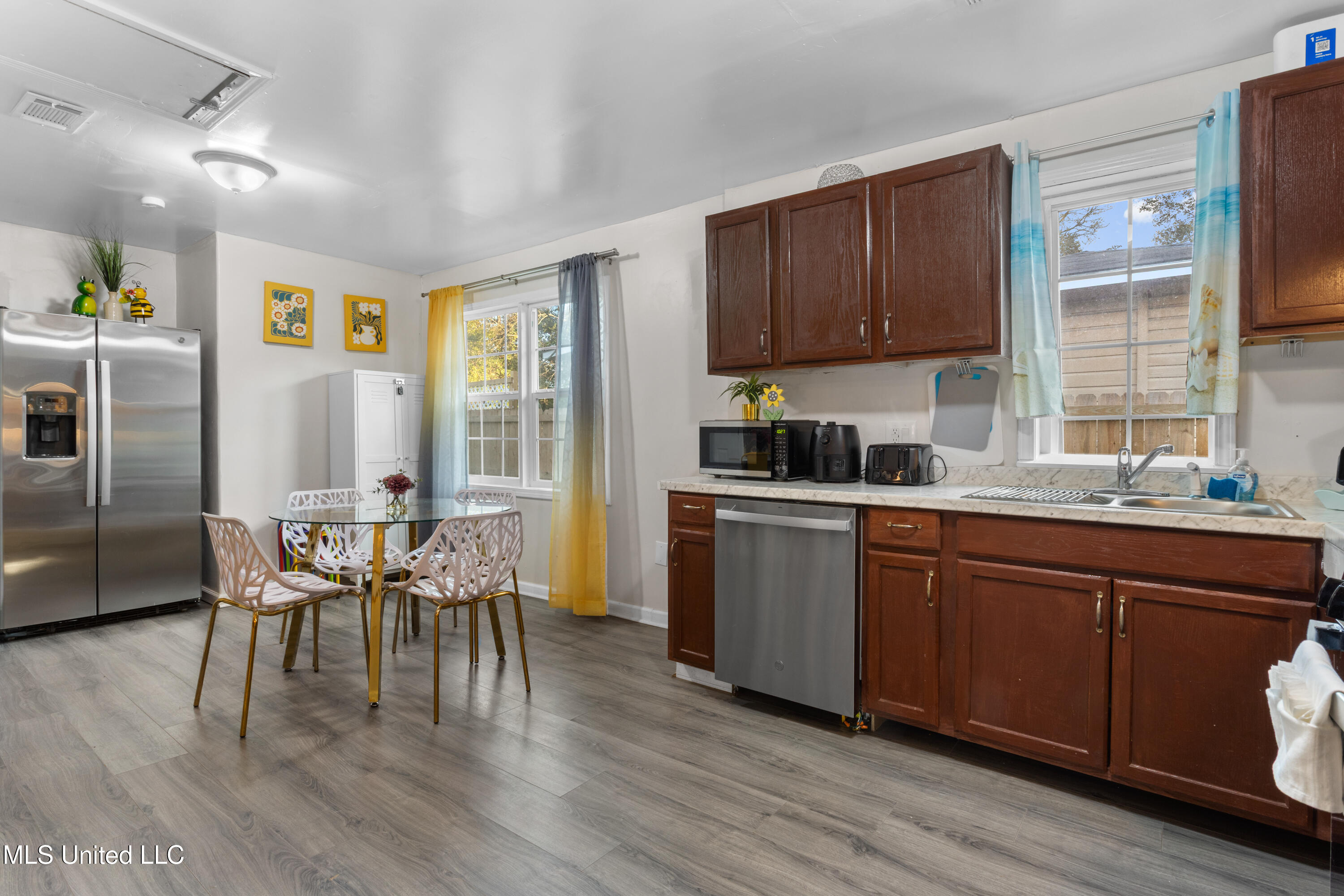 1108 Woodward Avenue Property Photo 14