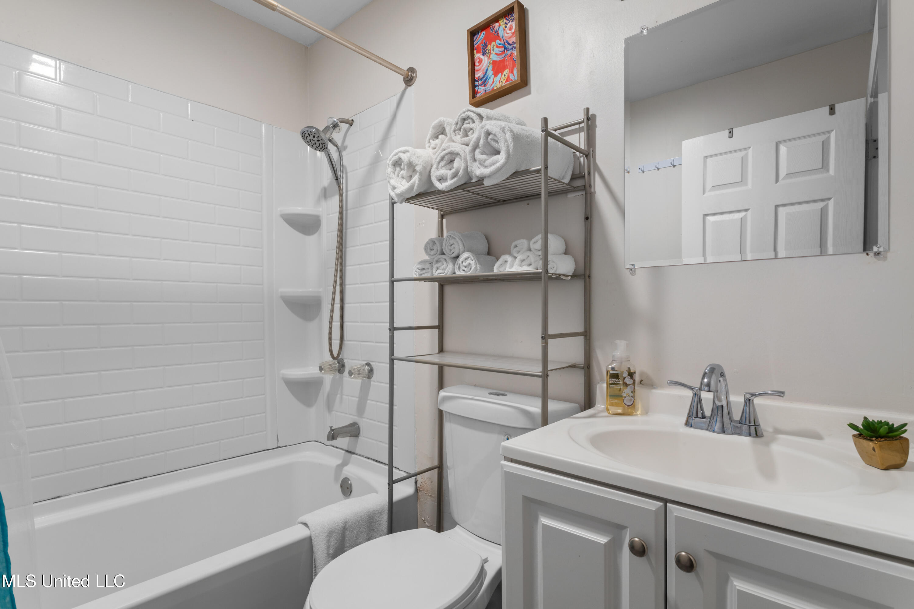 1108 Woodward Avenue Property Photo 21